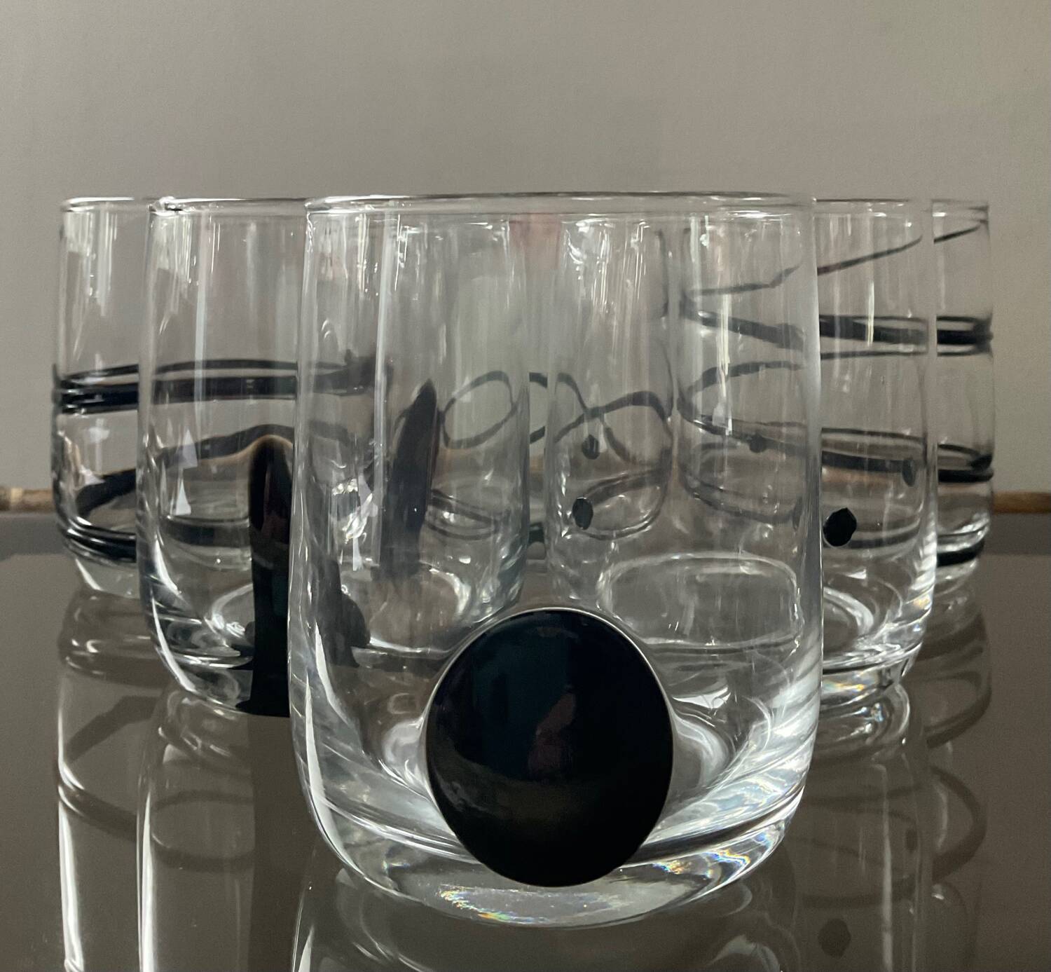 Series of 6 vintage Murano glasses including glass paste