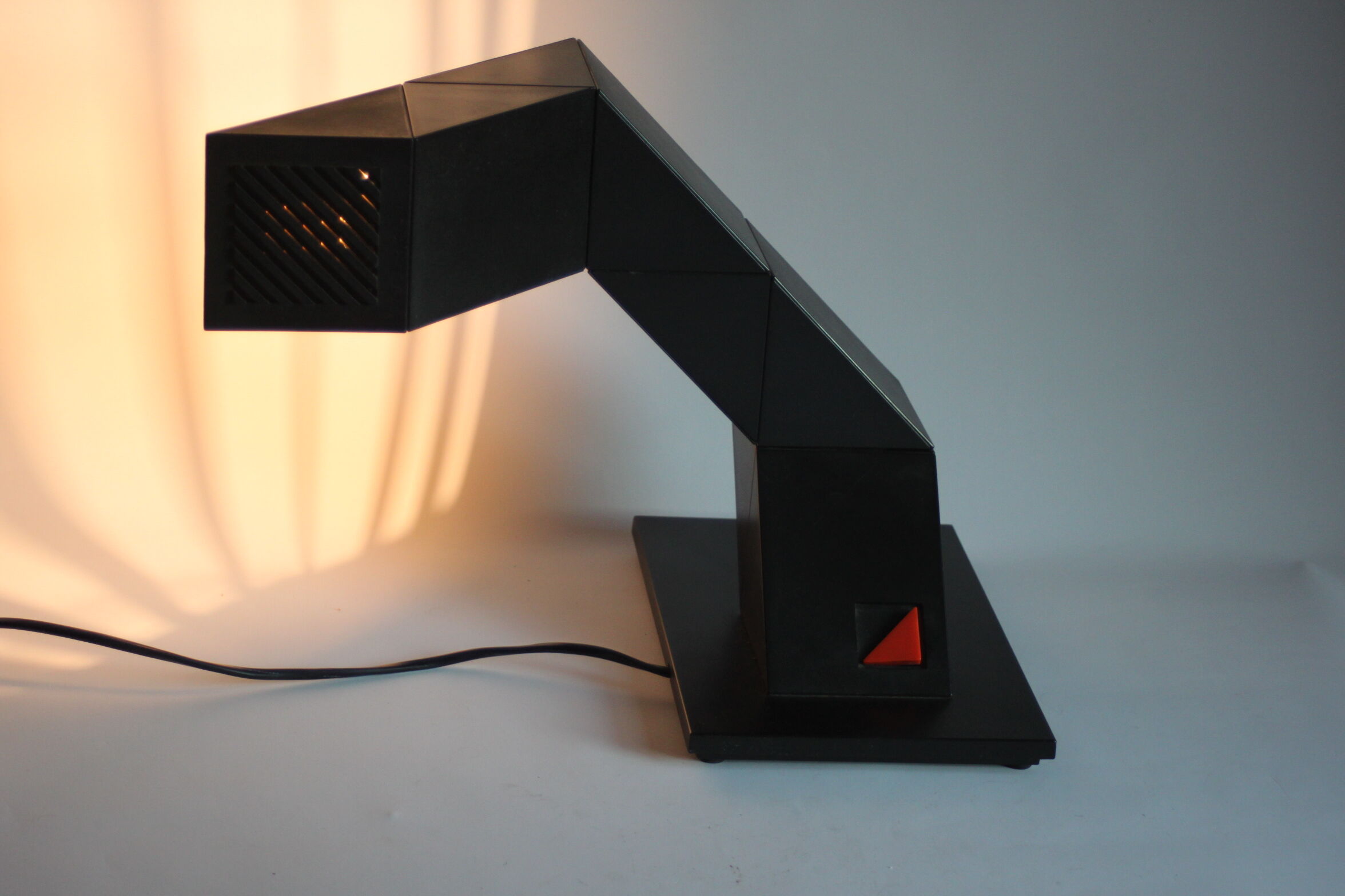 Zig Zag desk lamp by Shui Shan for Elite Lighting, 1980s