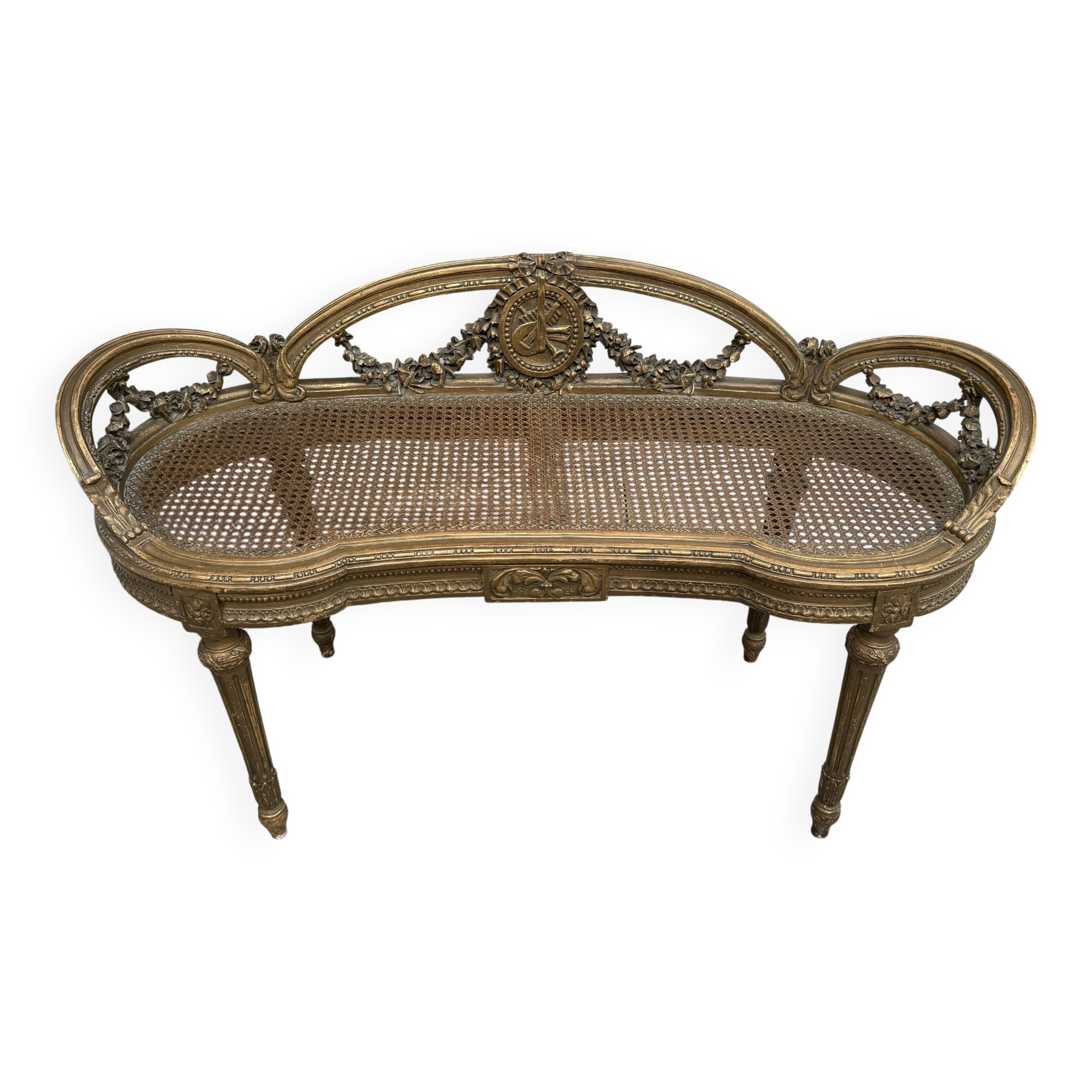 Superb salon bench (basket model) in Louis XVI style.