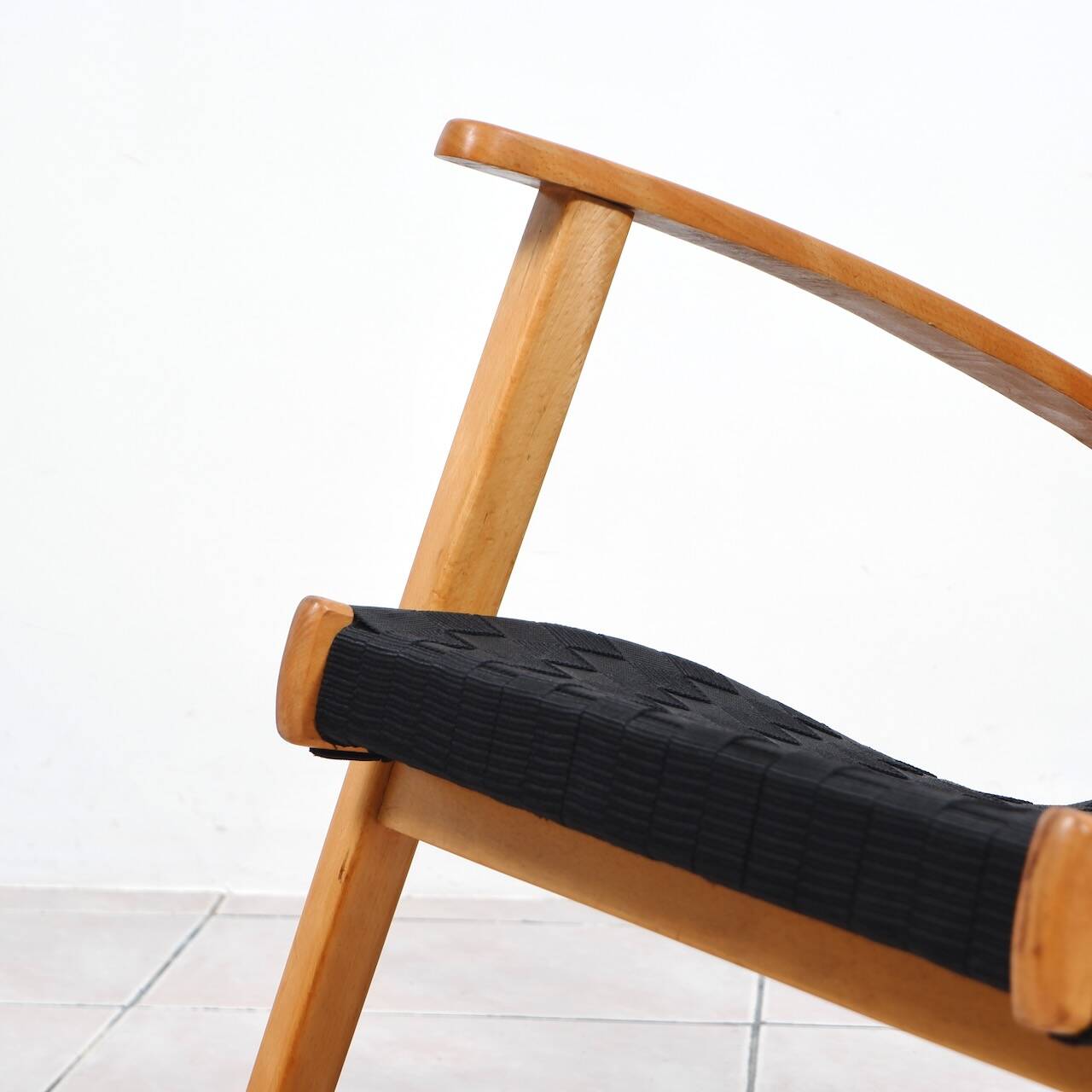 Rocking chair in oak by Jens Risom & Knoll International