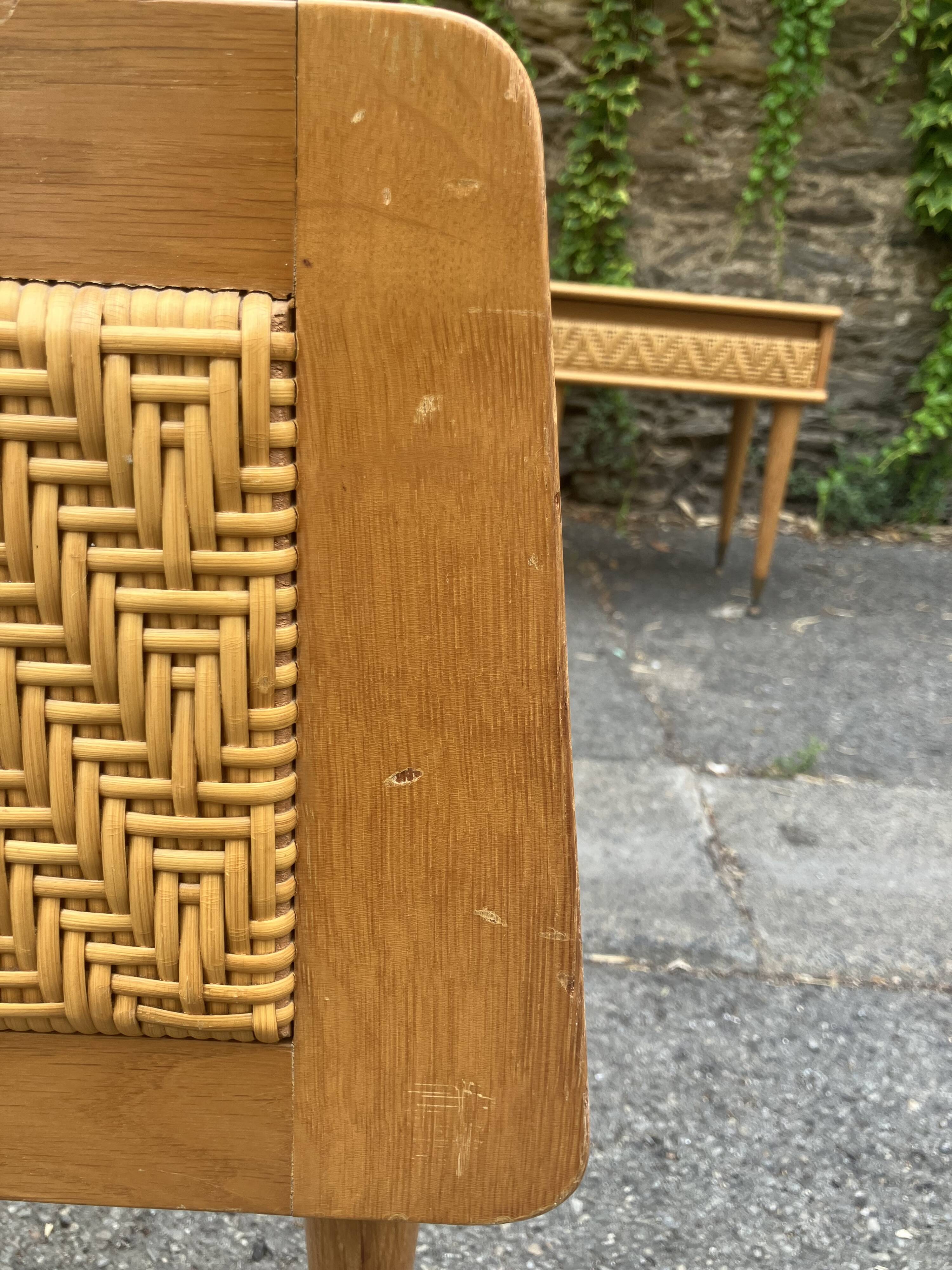 Vintage oak and rattan bed + 2 matching bedside tables – 1950s/60s – invoice