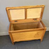 BHV - Children's chest bench