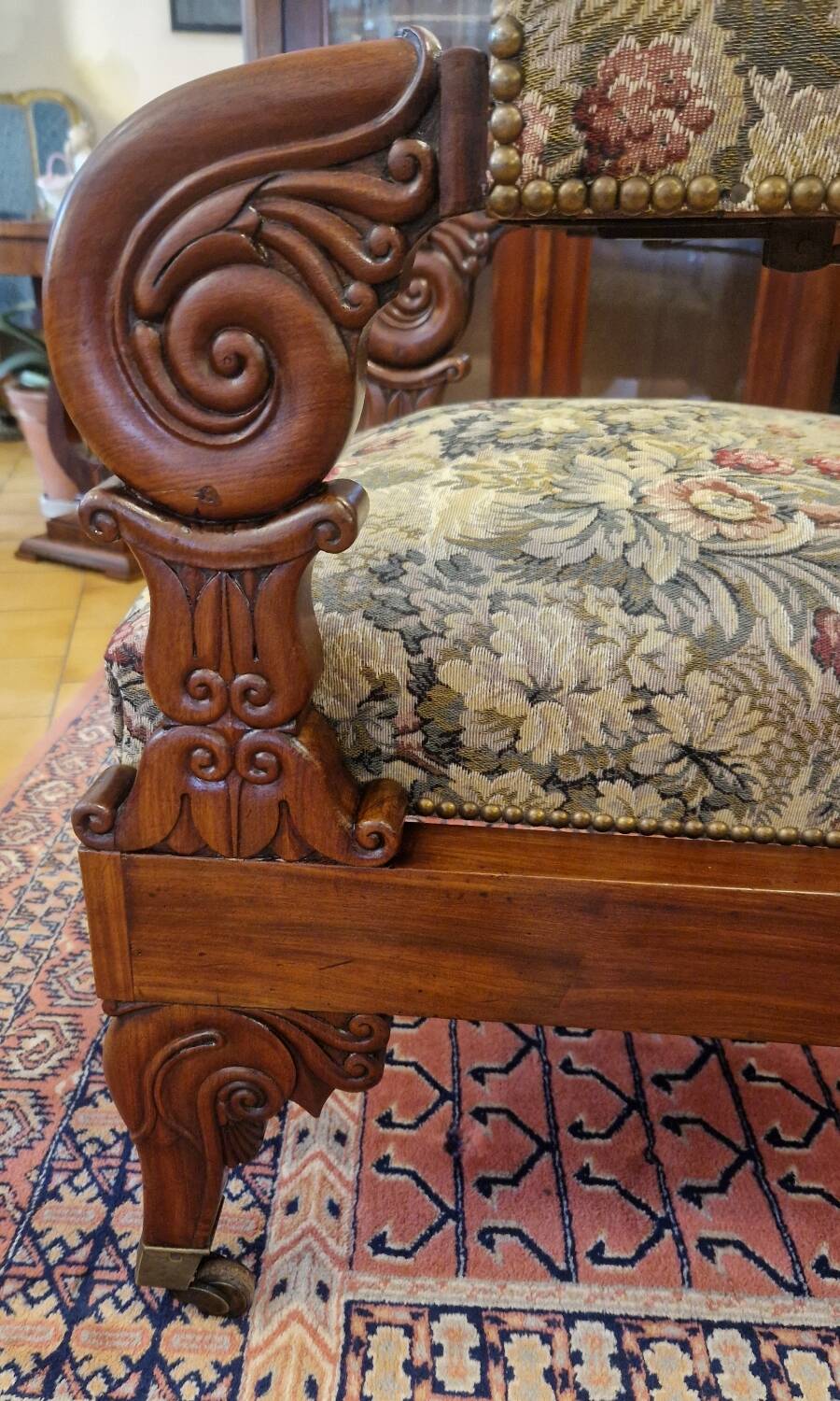 Voltaire mahogany with a rack.