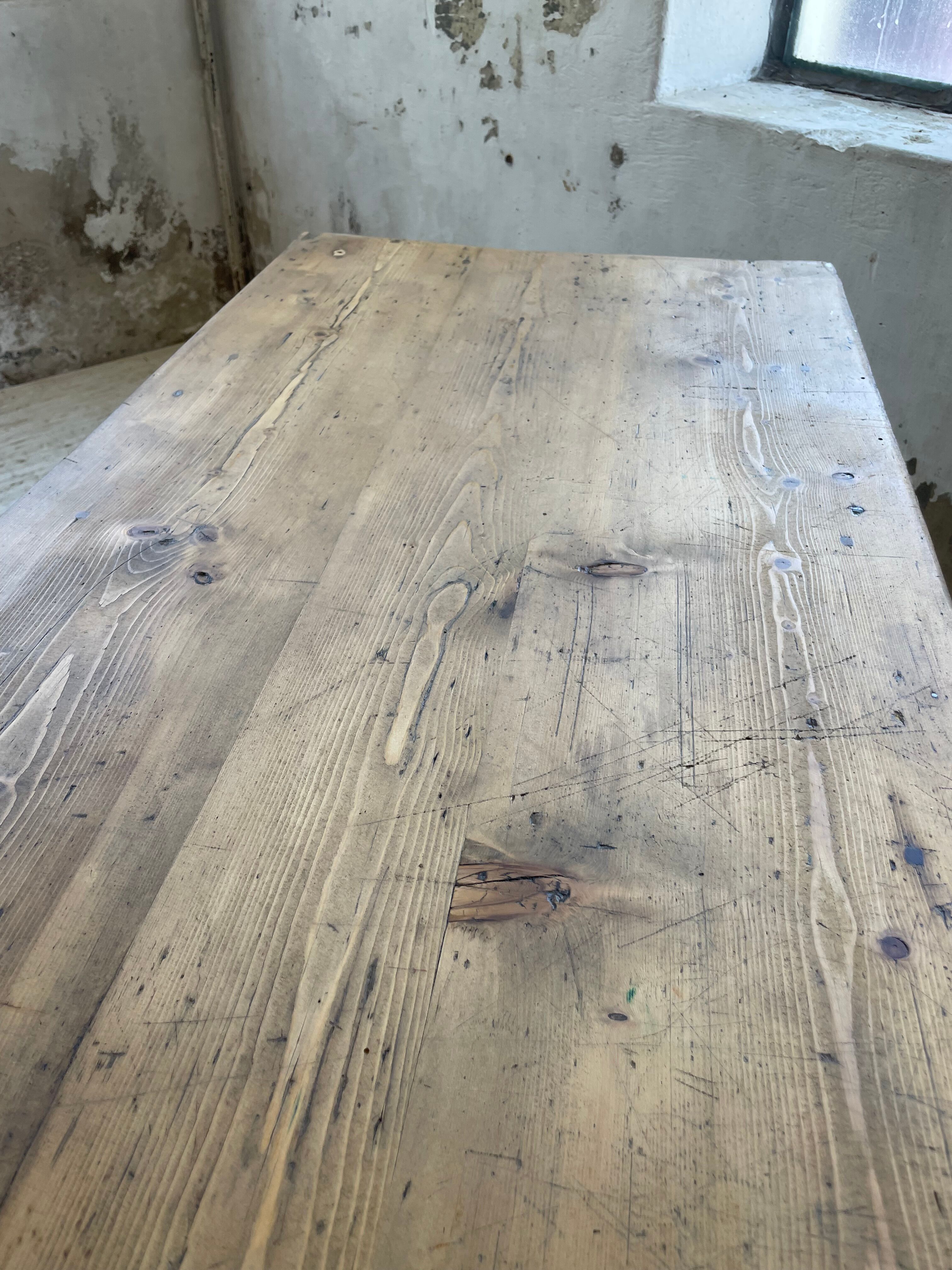 Farmhouse table pine multi-drawers