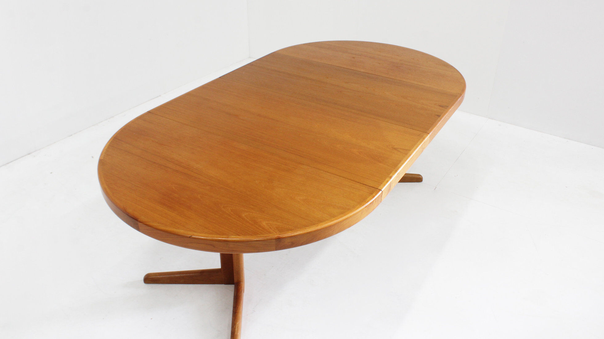 Vintage Danish round extendable dining table teak by Bramin 1960s