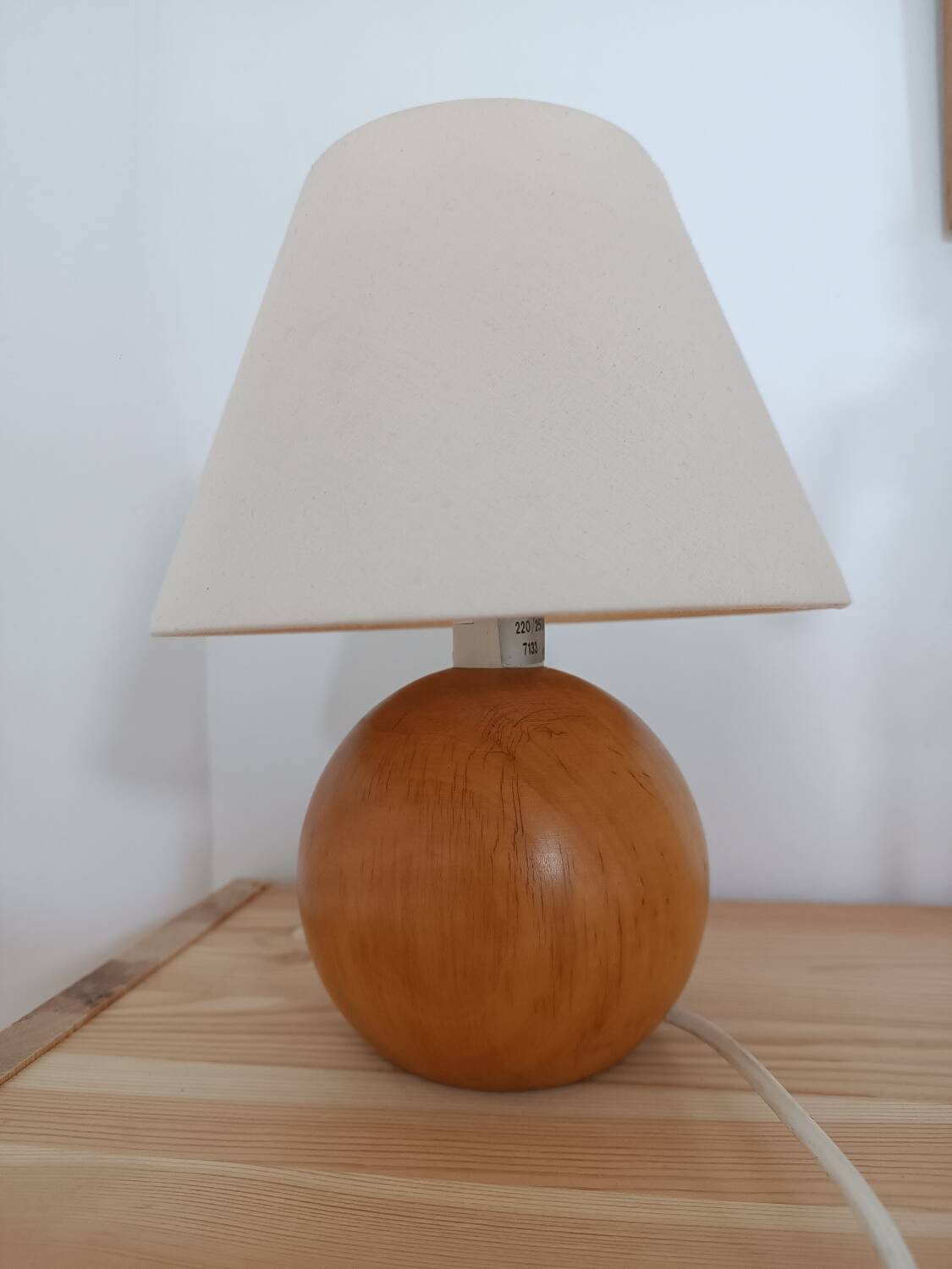 Solid walnut ball lamp