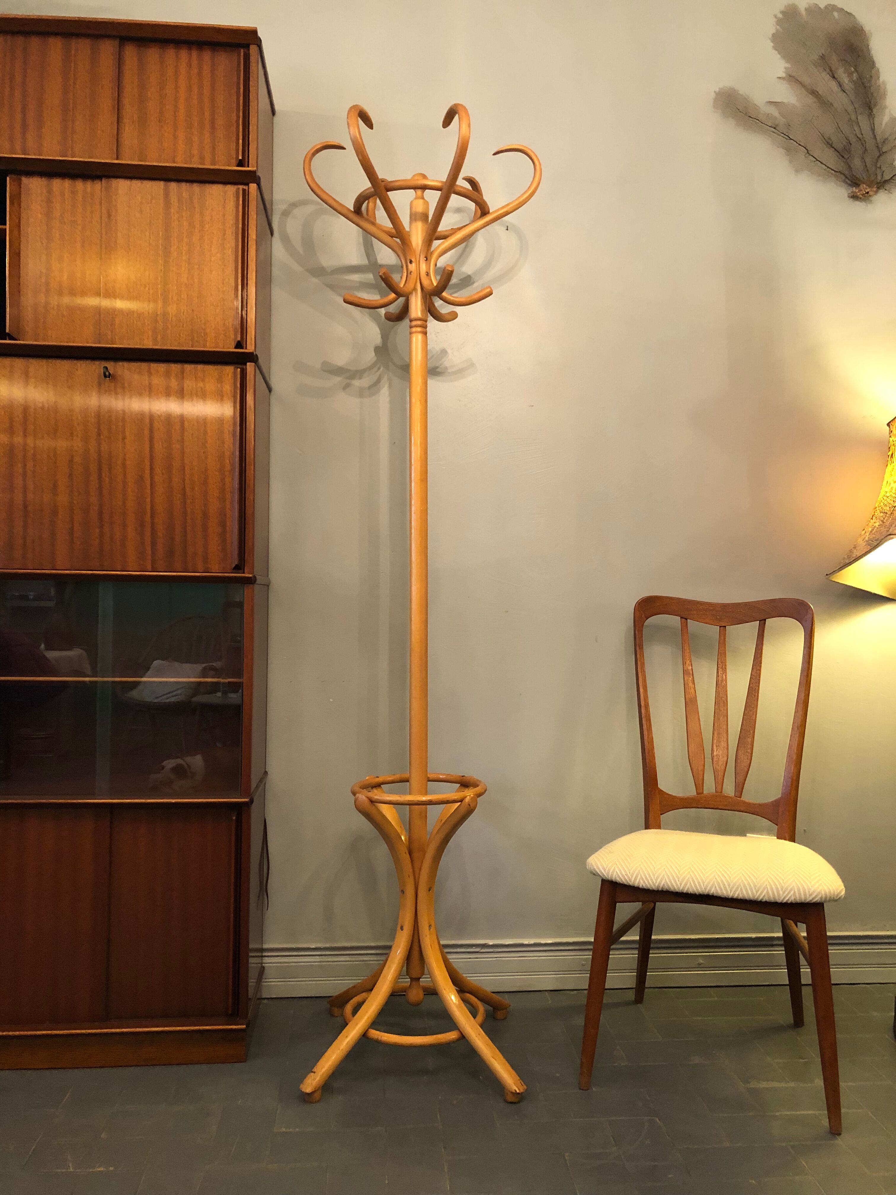 Vintage parrot coat rack