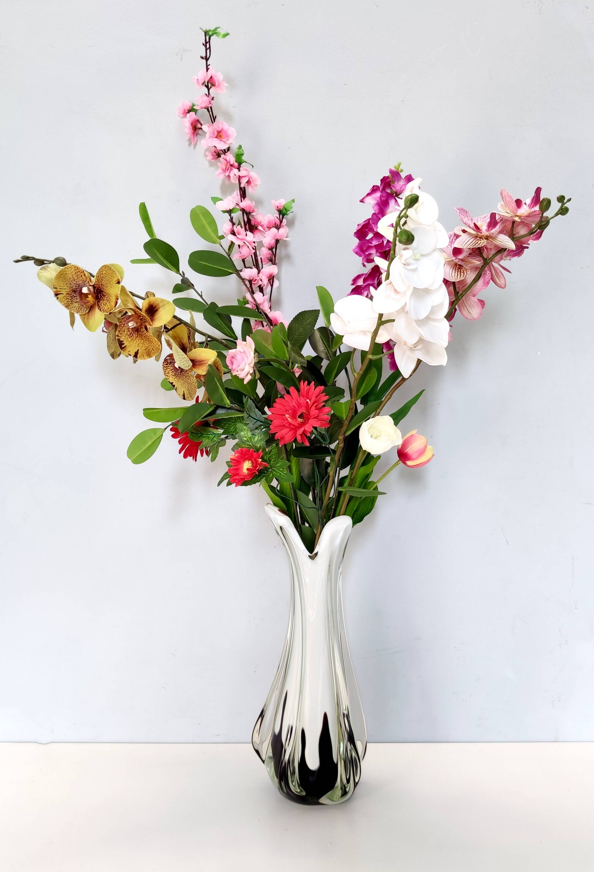 White and Purple Hand Blown Sommerso Glass Vase by Fratelli Toso, Italy