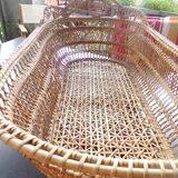 Wicker bassinet