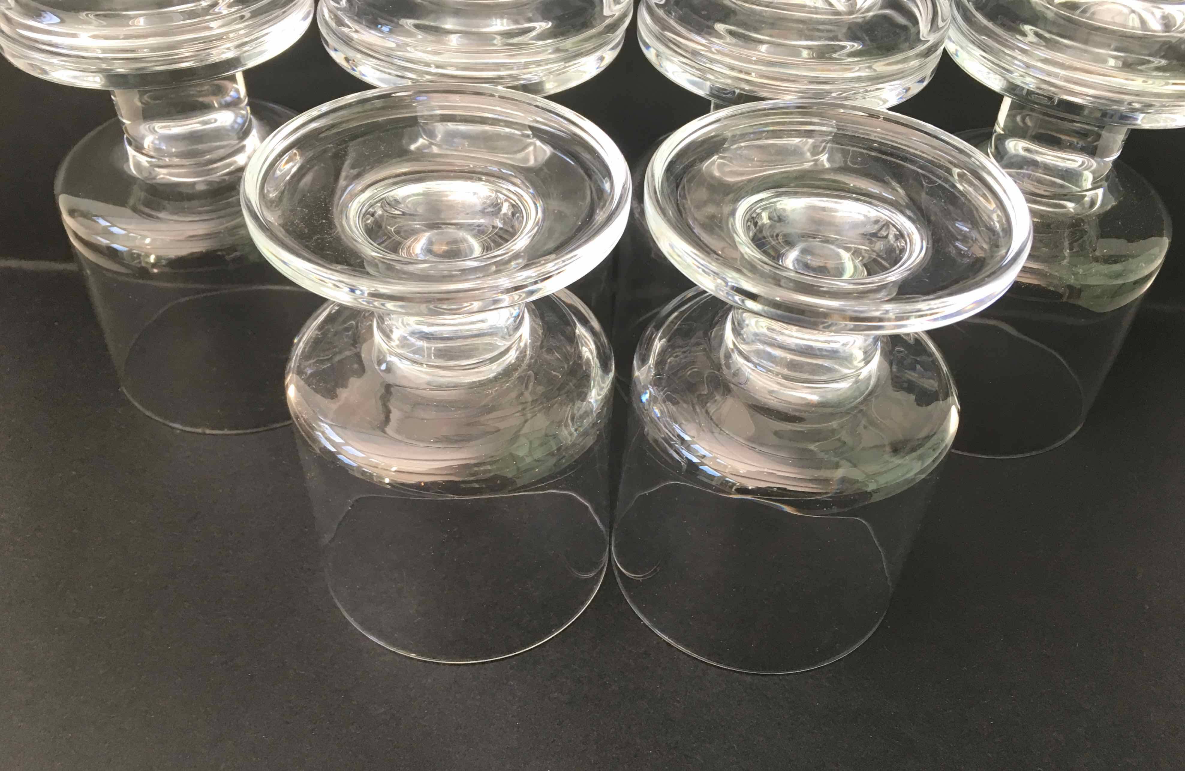 10 crystal wine glasses