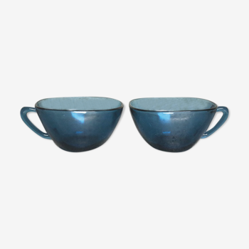 Set of 2 cups in blue glass Arcoroc