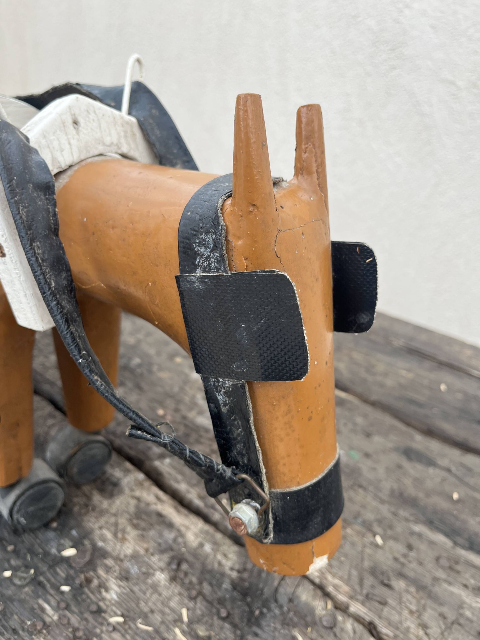 jouet cariole avec cheval en bois années 60