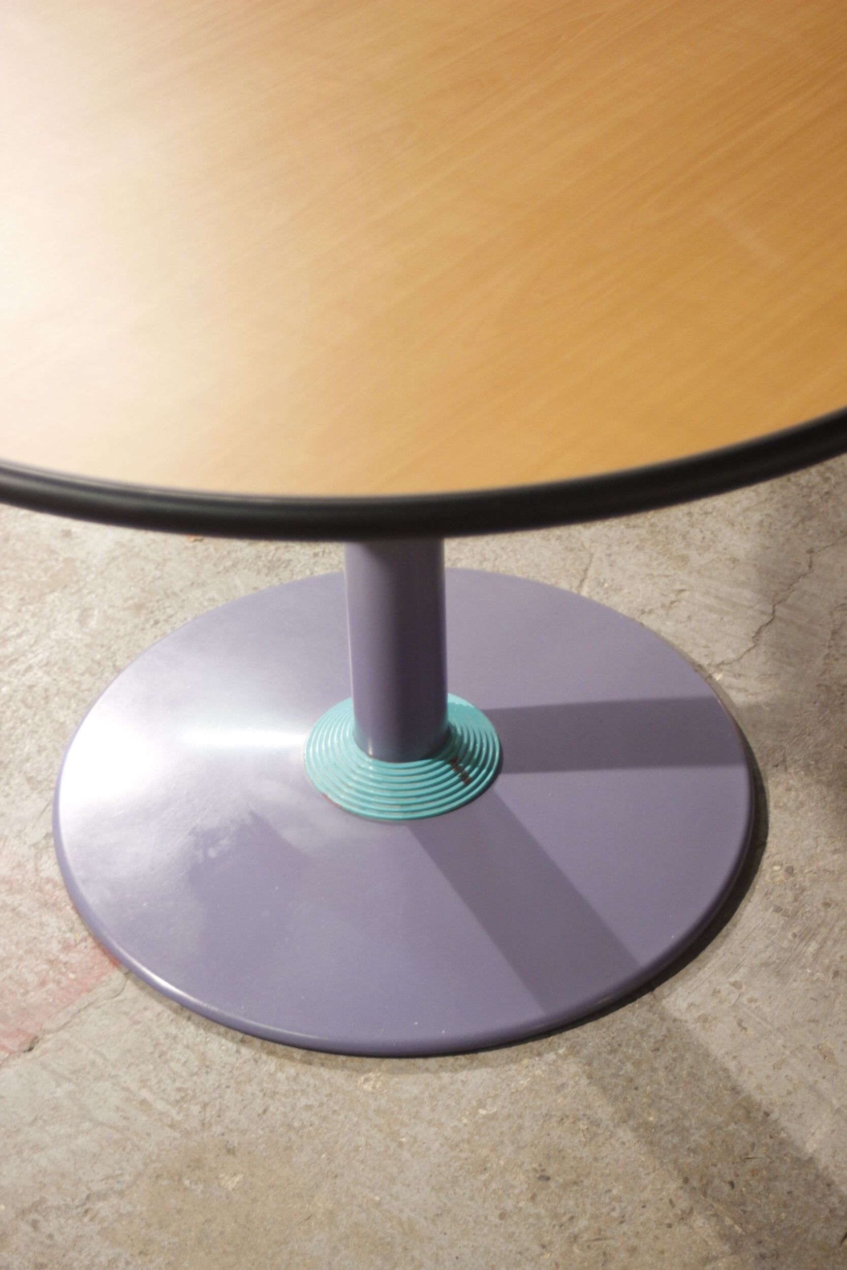 Memphis Style Dining Table in Steel and Melamine, 1980s