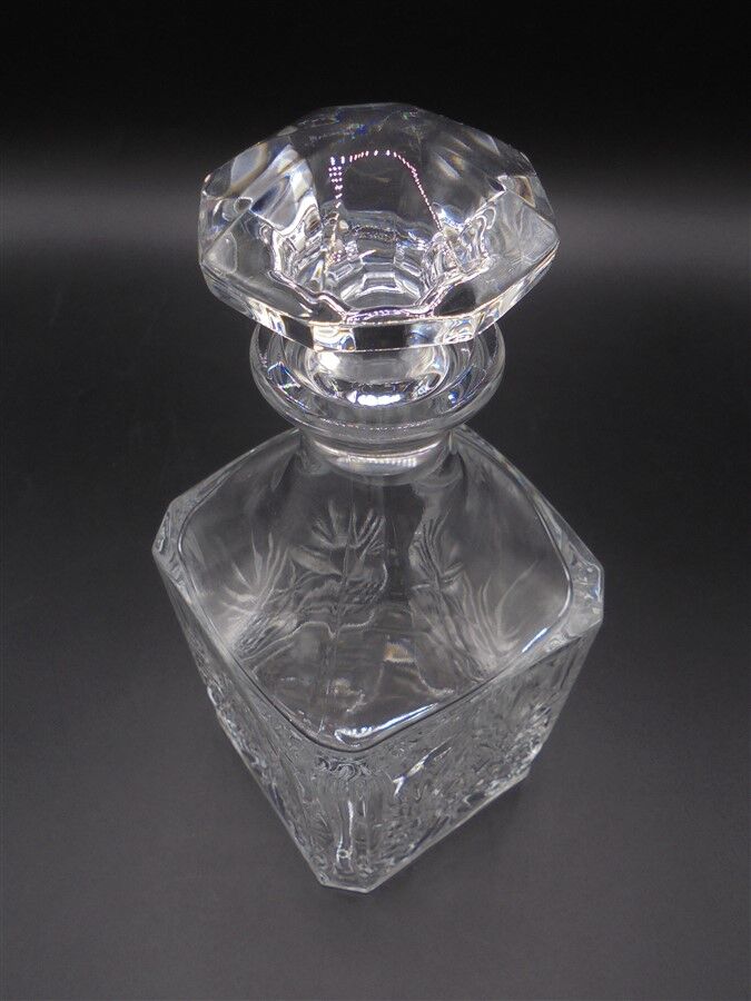 Whisky decanter