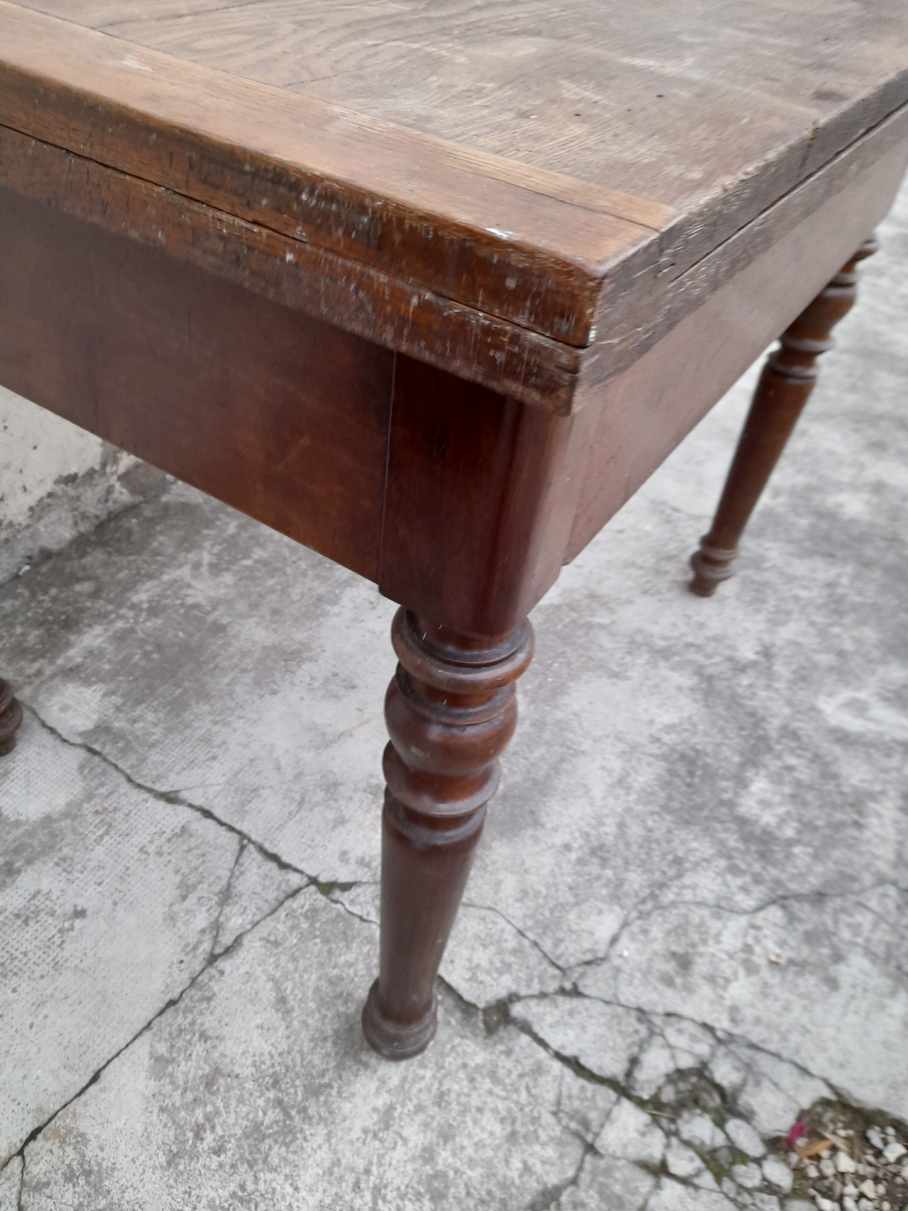 Farm table folding tray called "Wallet" 1900