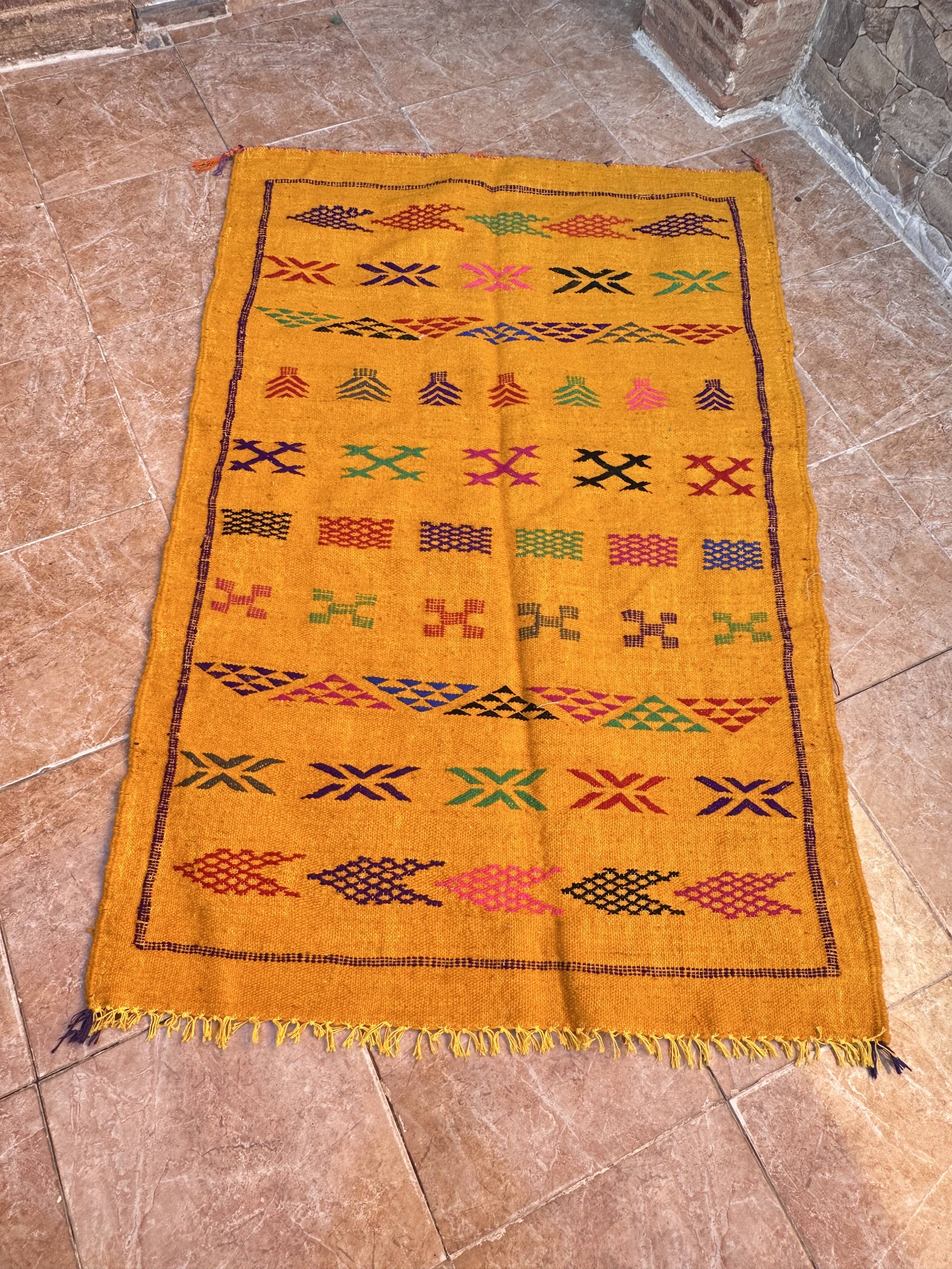 Handmade wool Berber rug – Colourful bohemian Moroccan kilim