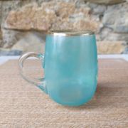 Tasse/choppe en verre émaillé