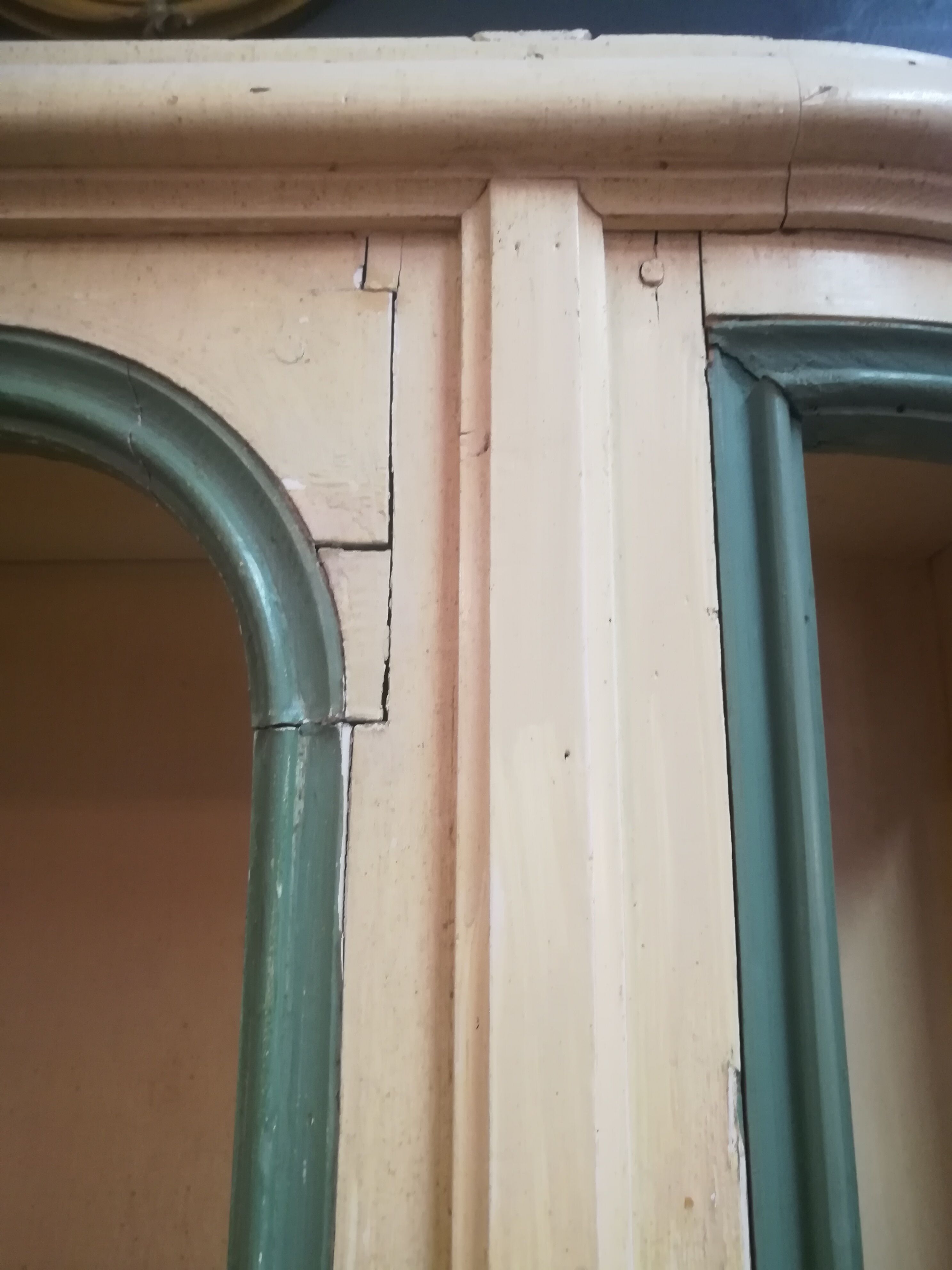 Library curved late nineteenth patina