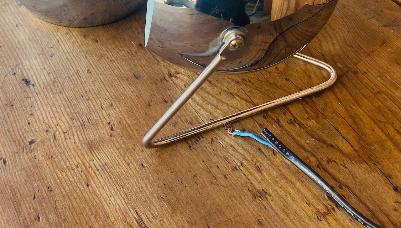 Paire de lampes esprit « Eye-ball » en métal