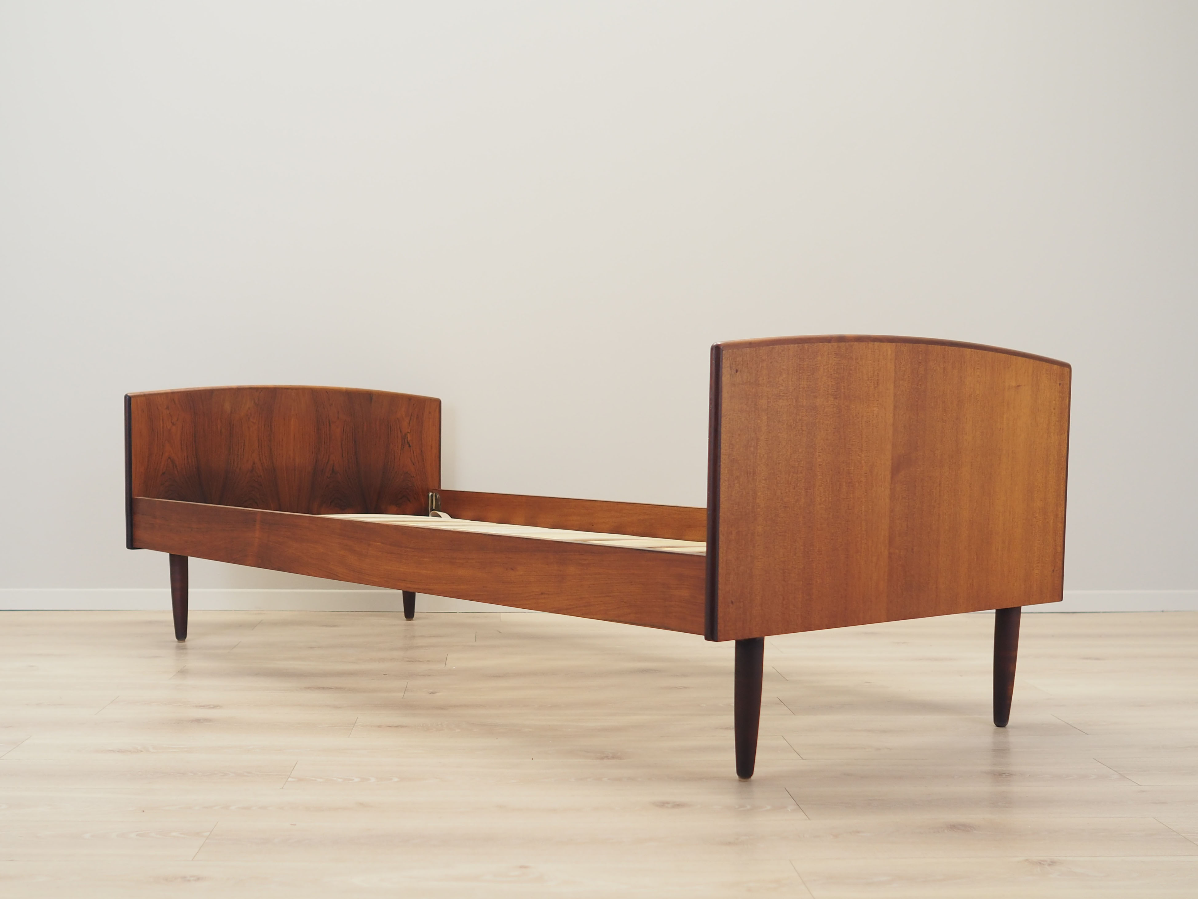 Rosewood bed, Danish design, 1970s, production: Denmark