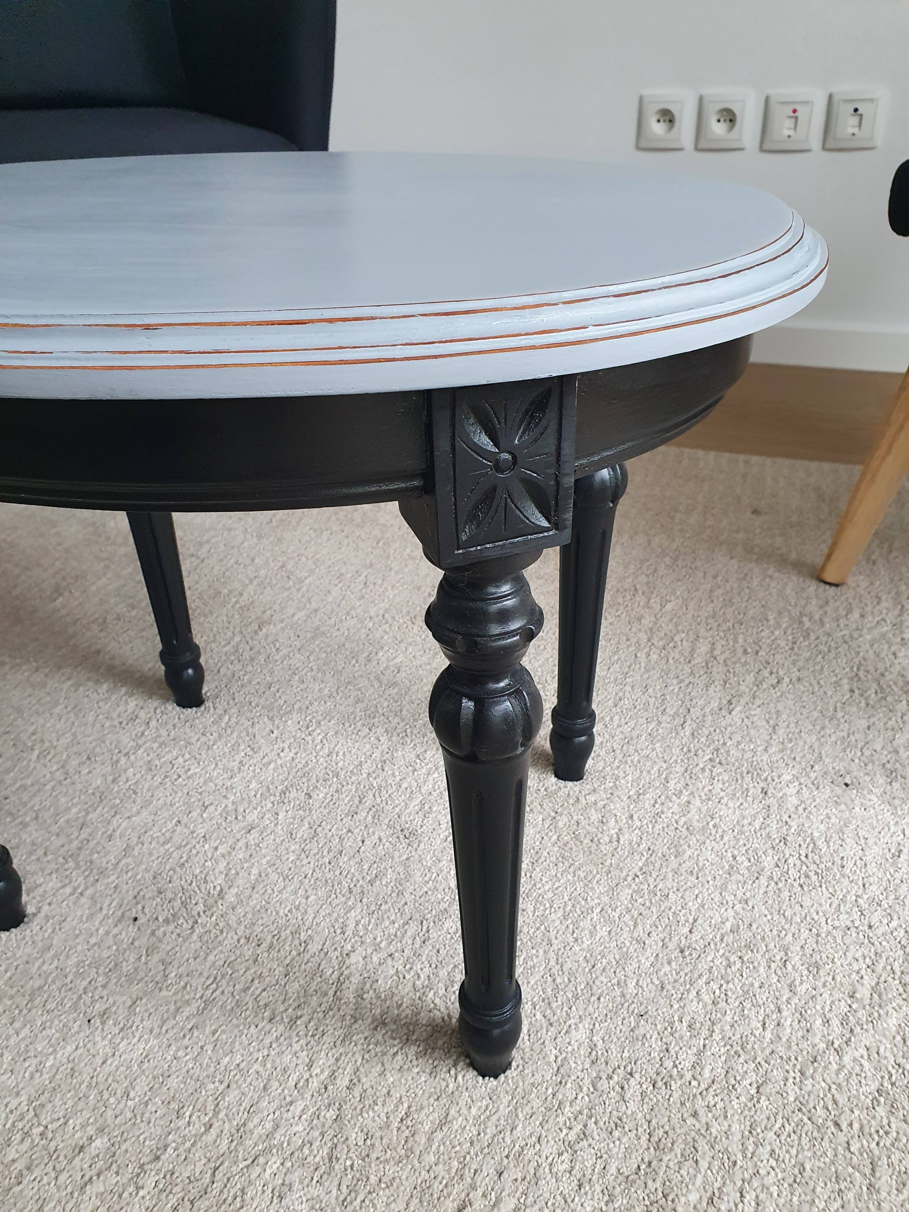 Table basse style Louis XVI