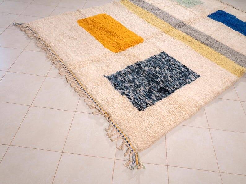 Berber wool rug with colourful patterns, size 150/250 cm.