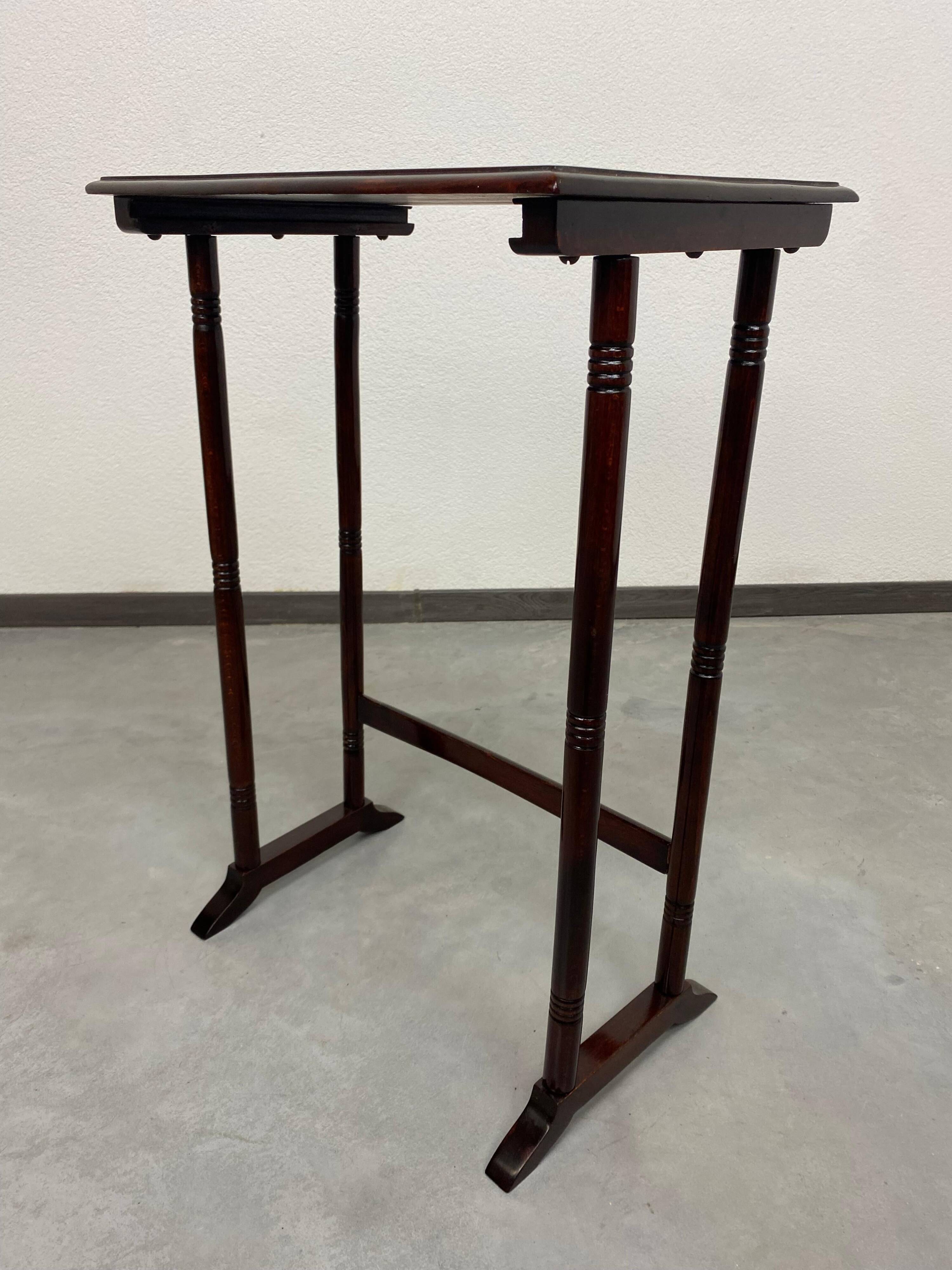 Nest tables Secession by Thonet