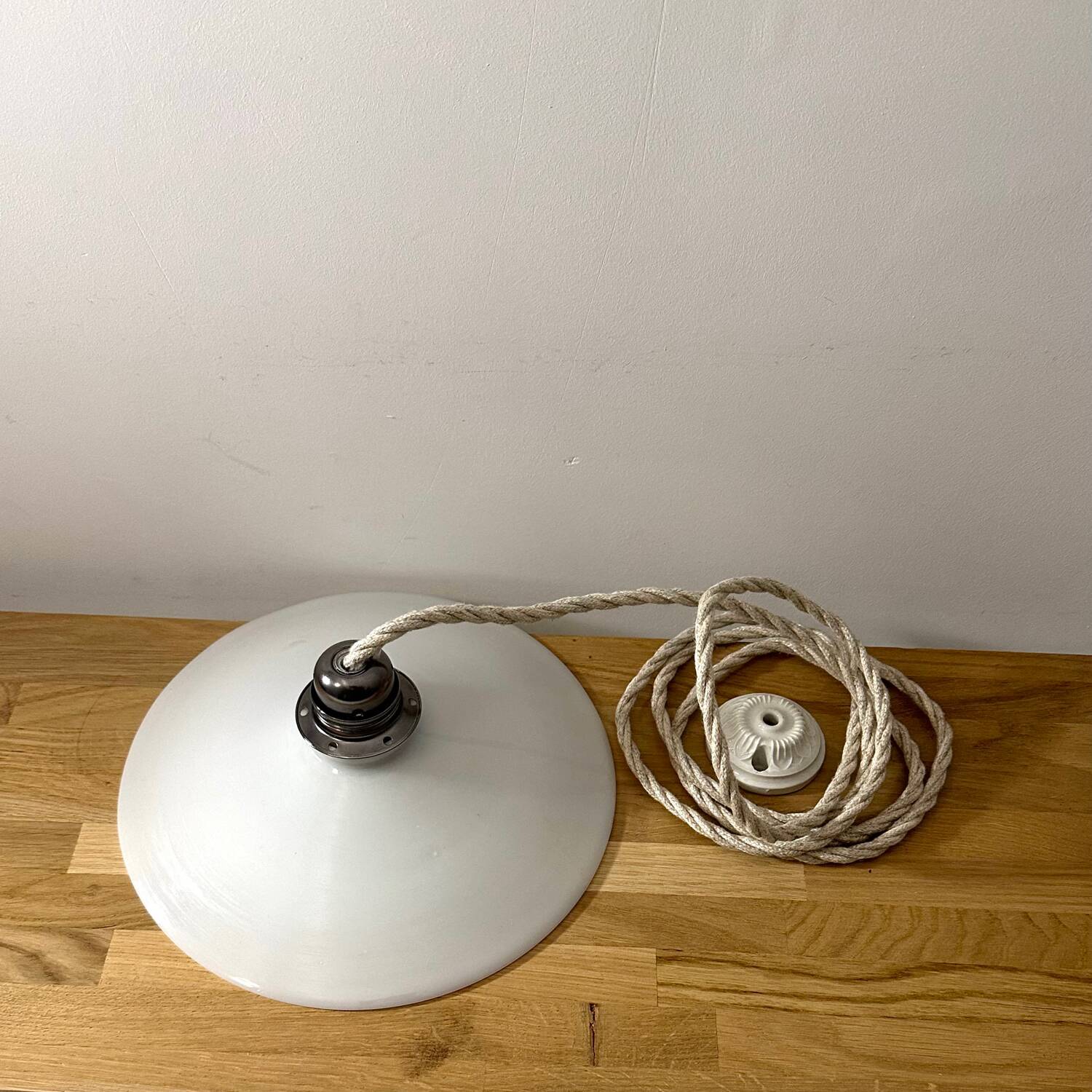 Smooth white opaline pendant light