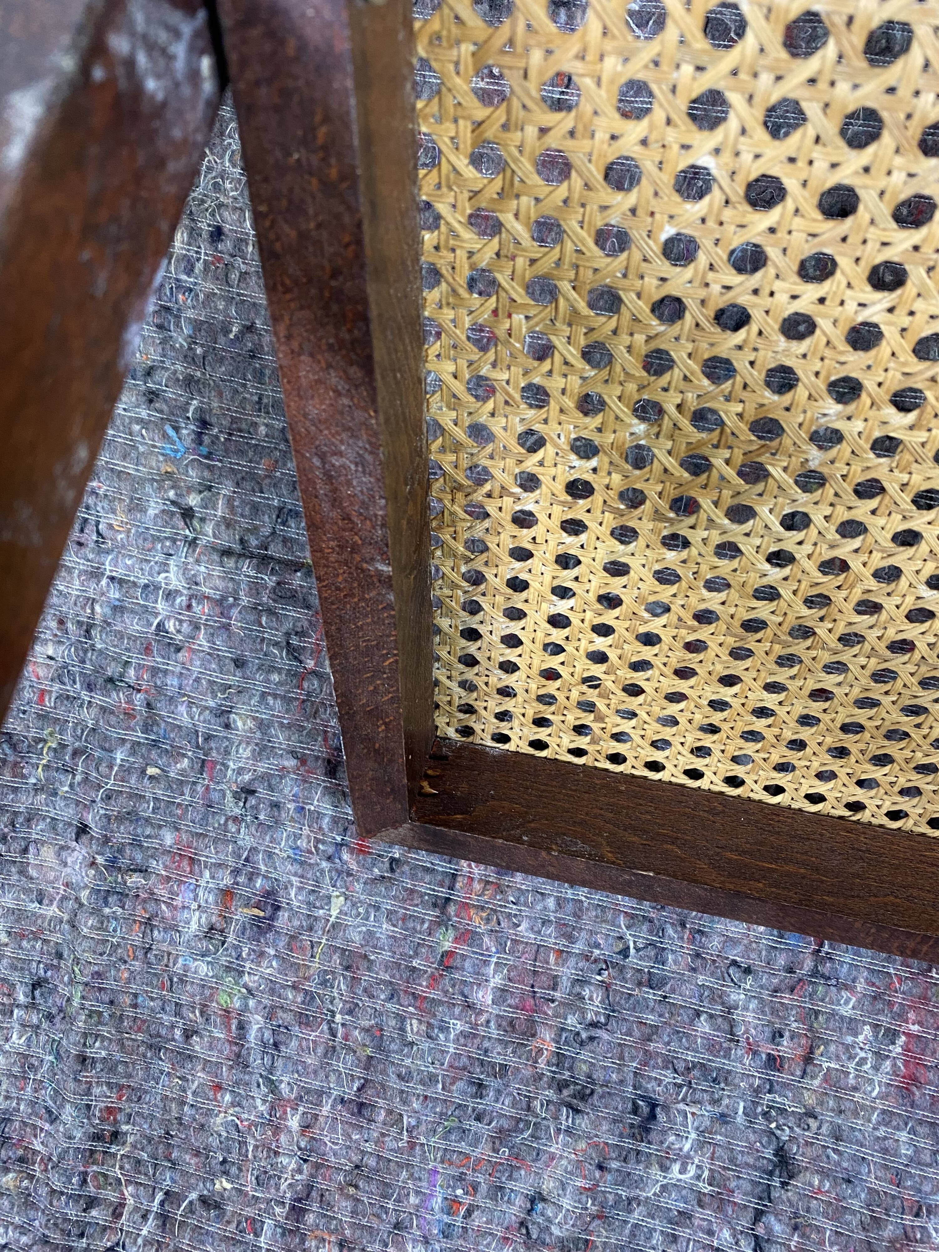 Lot folding chairs in canning