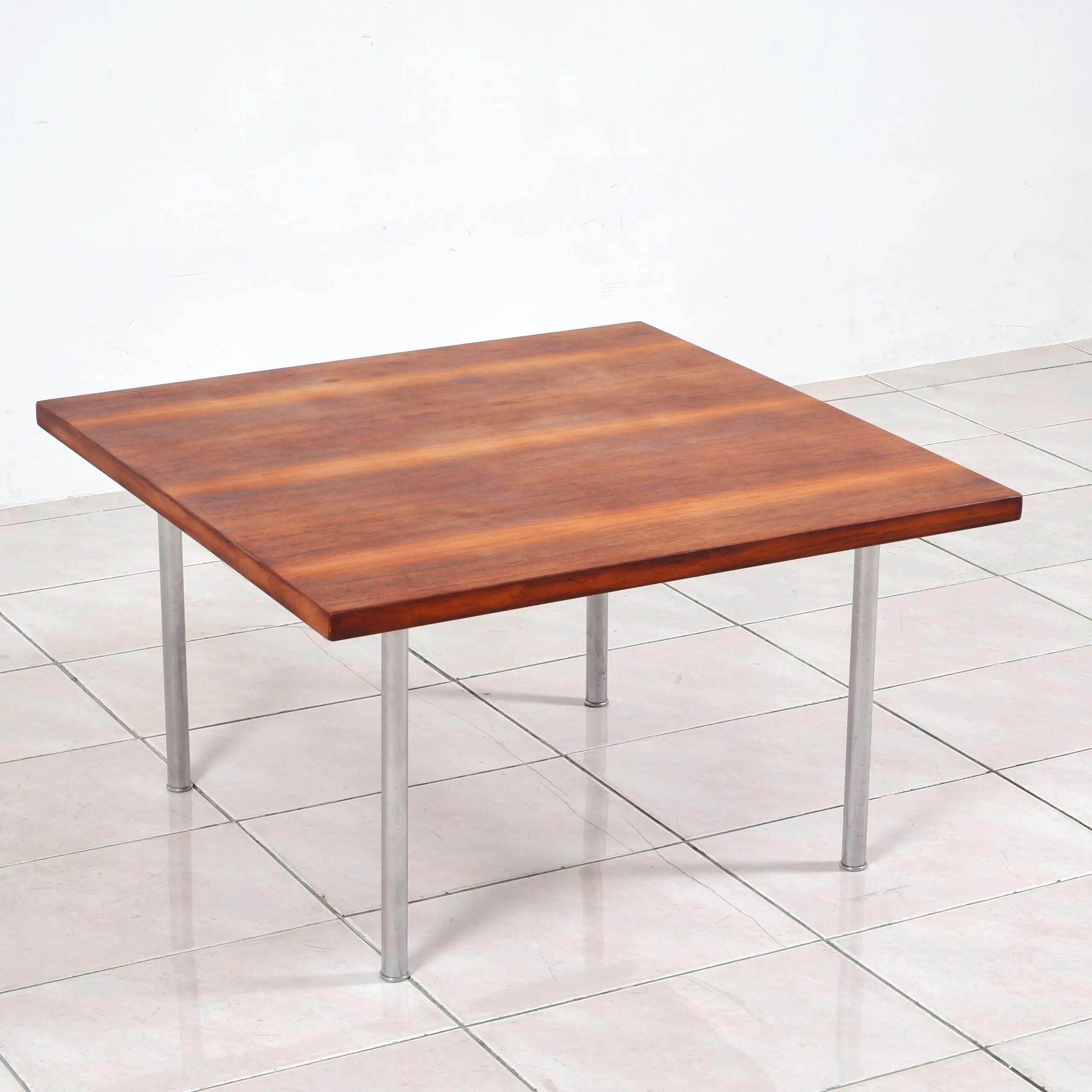 Hans Wegner coffee table rosewood by Andreas Tuck