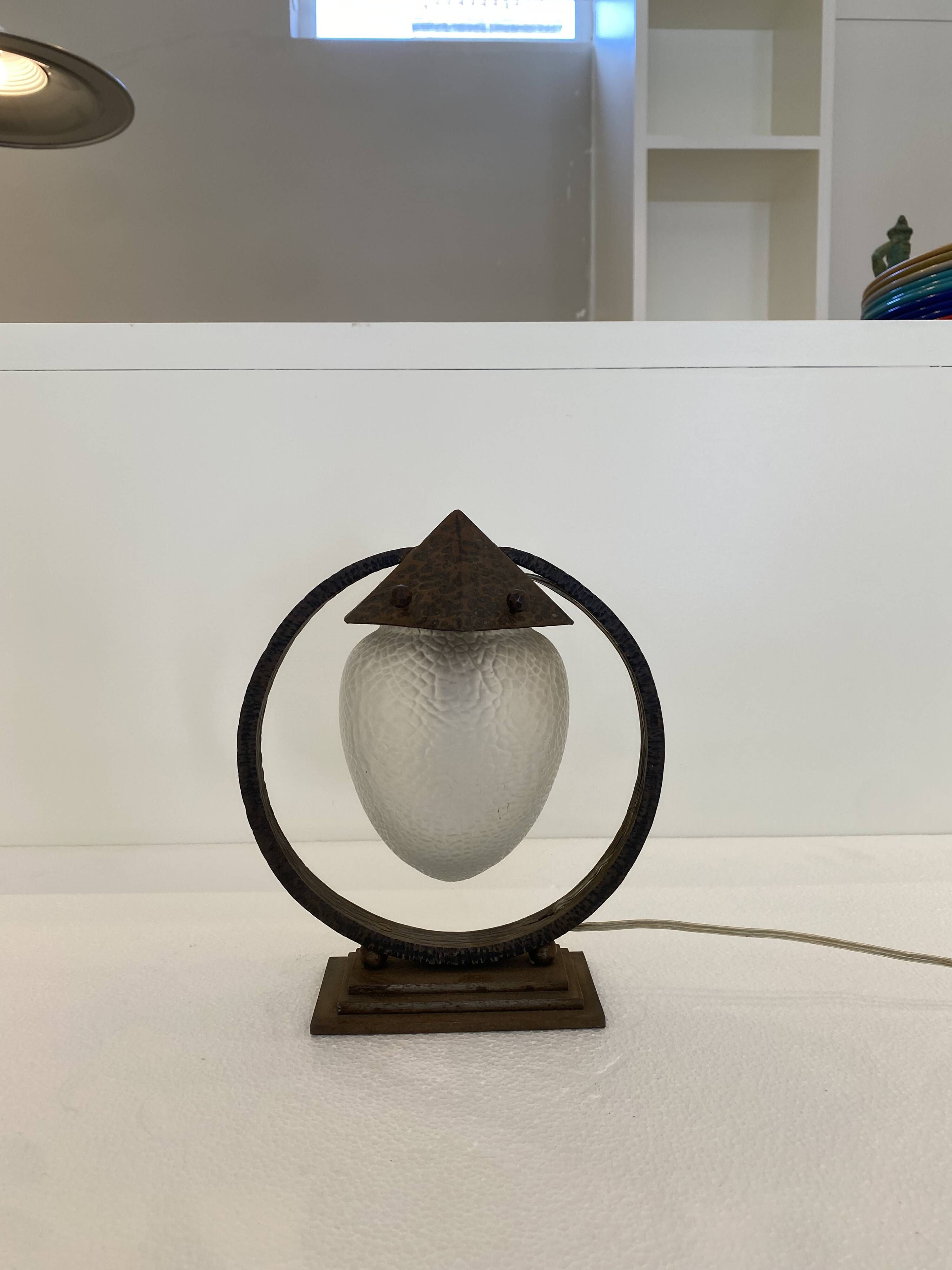Sculptural Art Deco Table Lamp With Frosted Glass Shade, 1930s