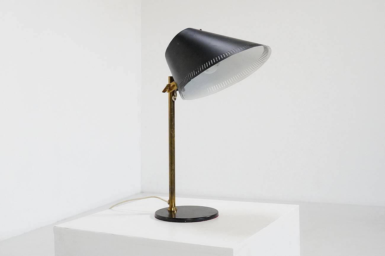 Model 9227 table lamp by Paavo Tynell for Idman, 1950s