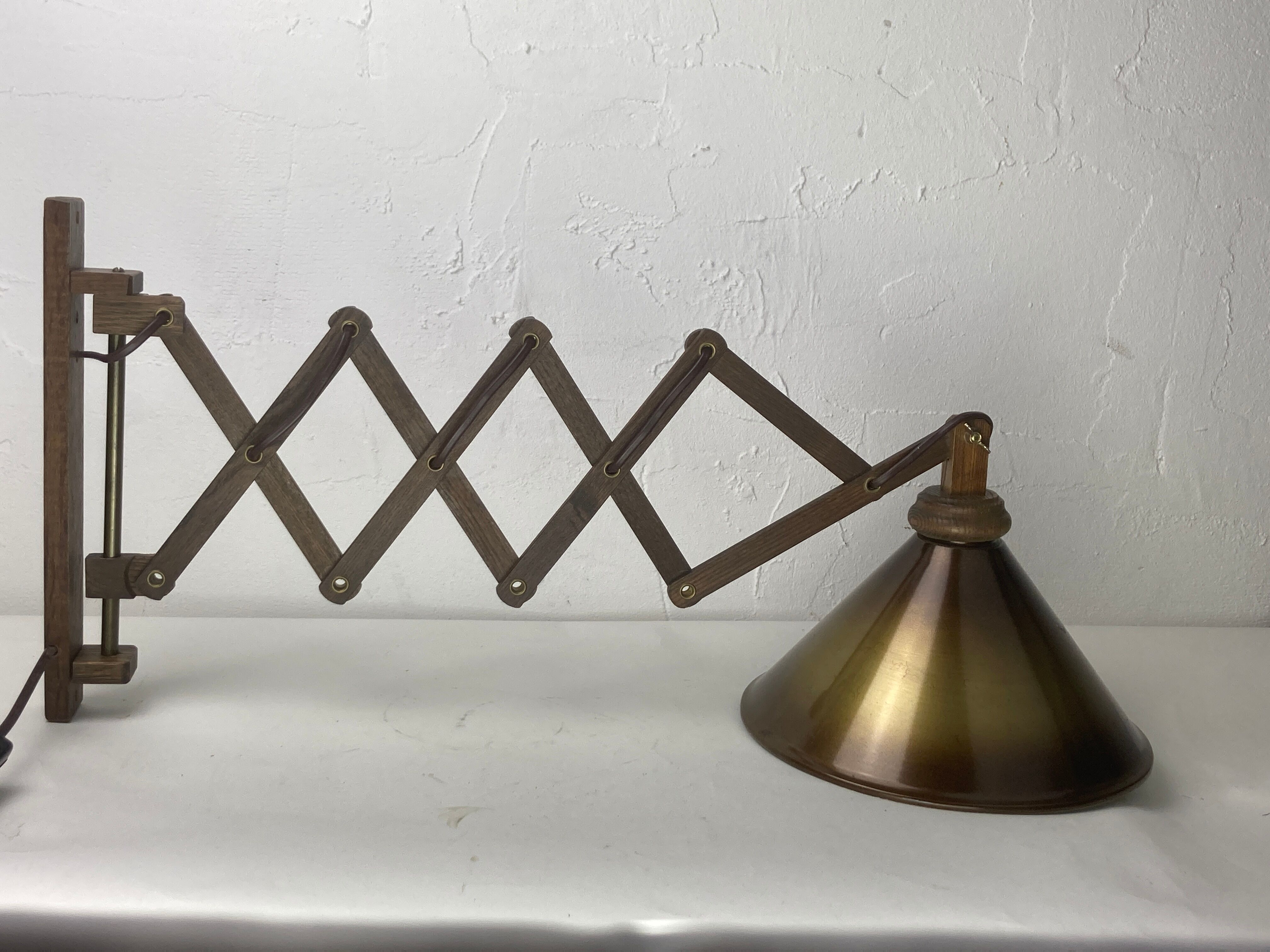 Midcentury wood and brass scissor wall lamp, Dutch 1960s
