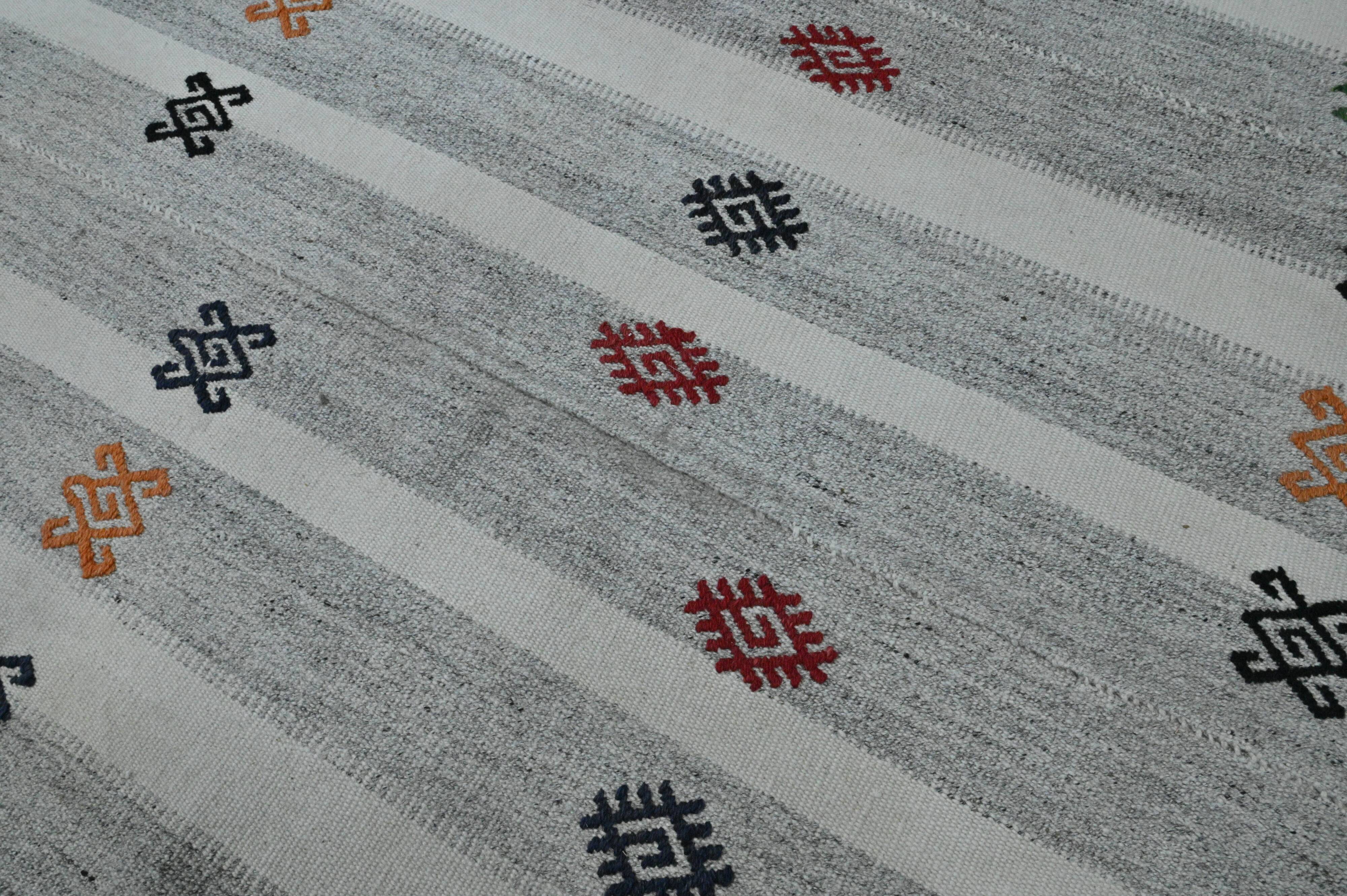 Vintage Turkish Kilim Rug 162x192 cm, Grey Stripes and Colorful Patterns