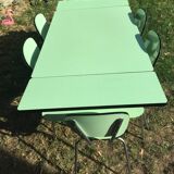 Vintage set in formica
