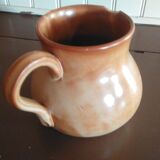 Sandstone pitcher