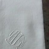 4 pastel yellow linen napkins, embroidered, AL monograms