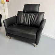 Contemporary design armchair Intertime I-Cielo in black leather
