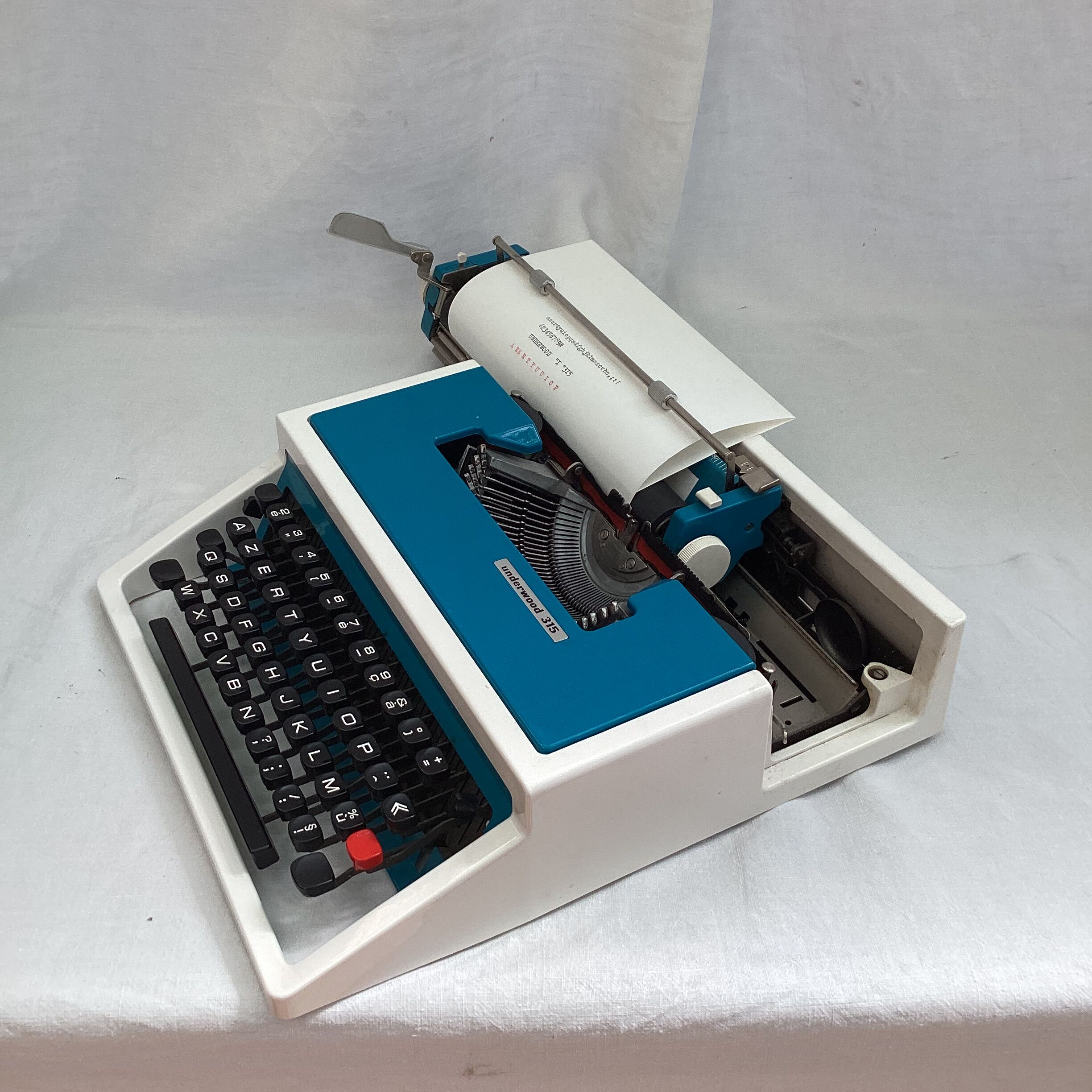 Typewriter Underwood 315