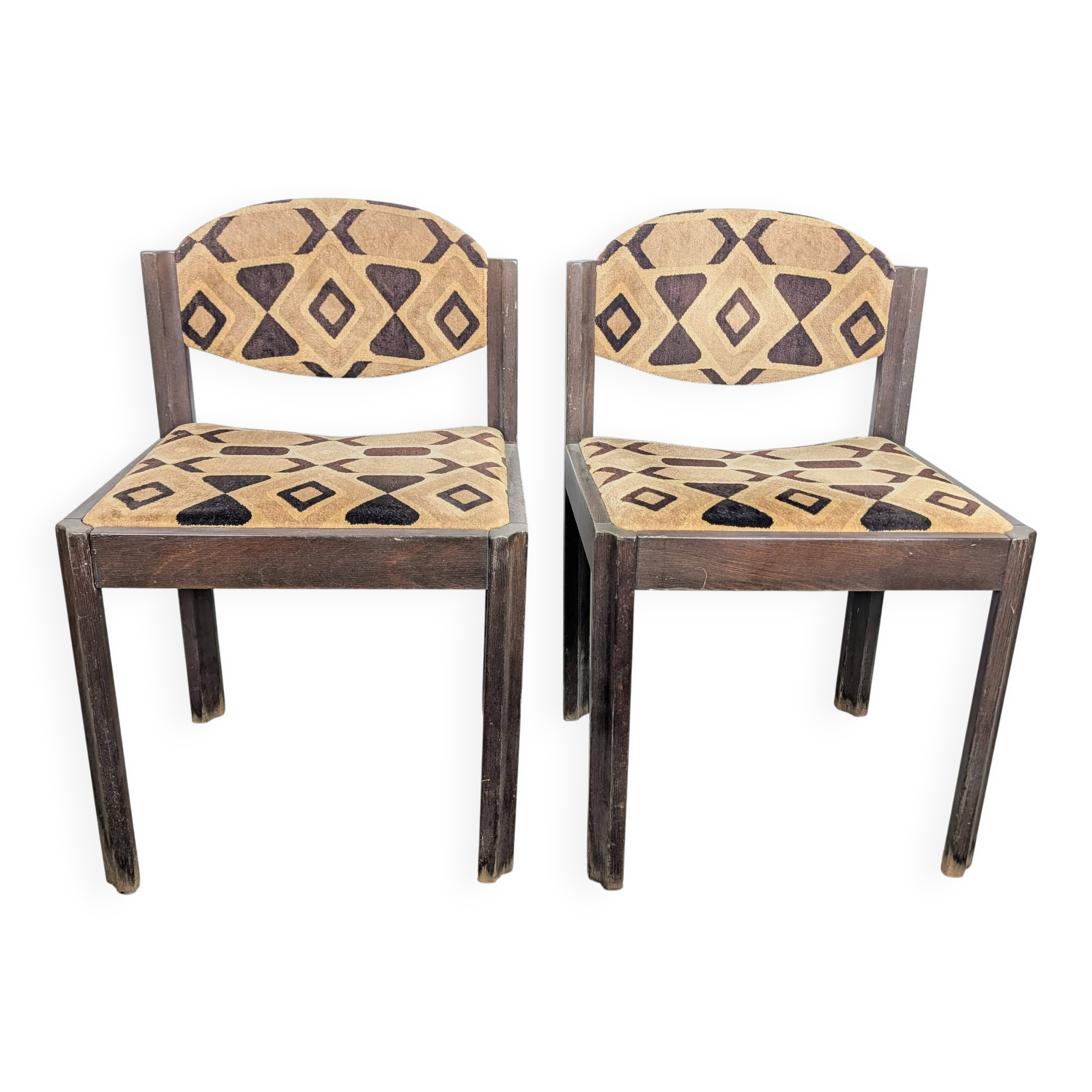 Pair of vintage chairs with geometric graphic fabric – 1970s