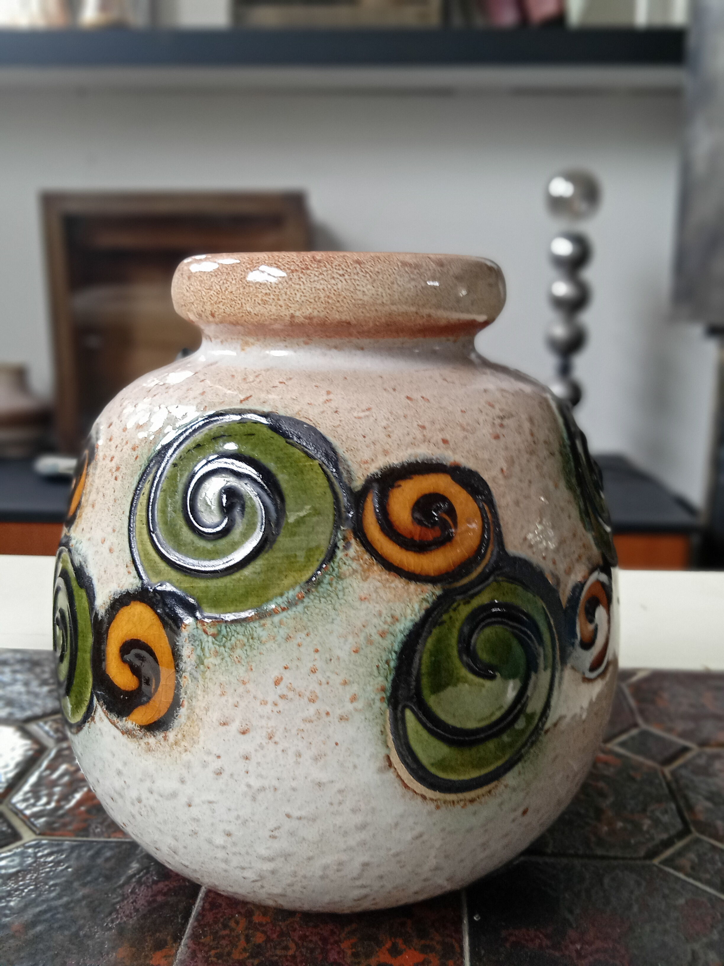 vase ball west germany