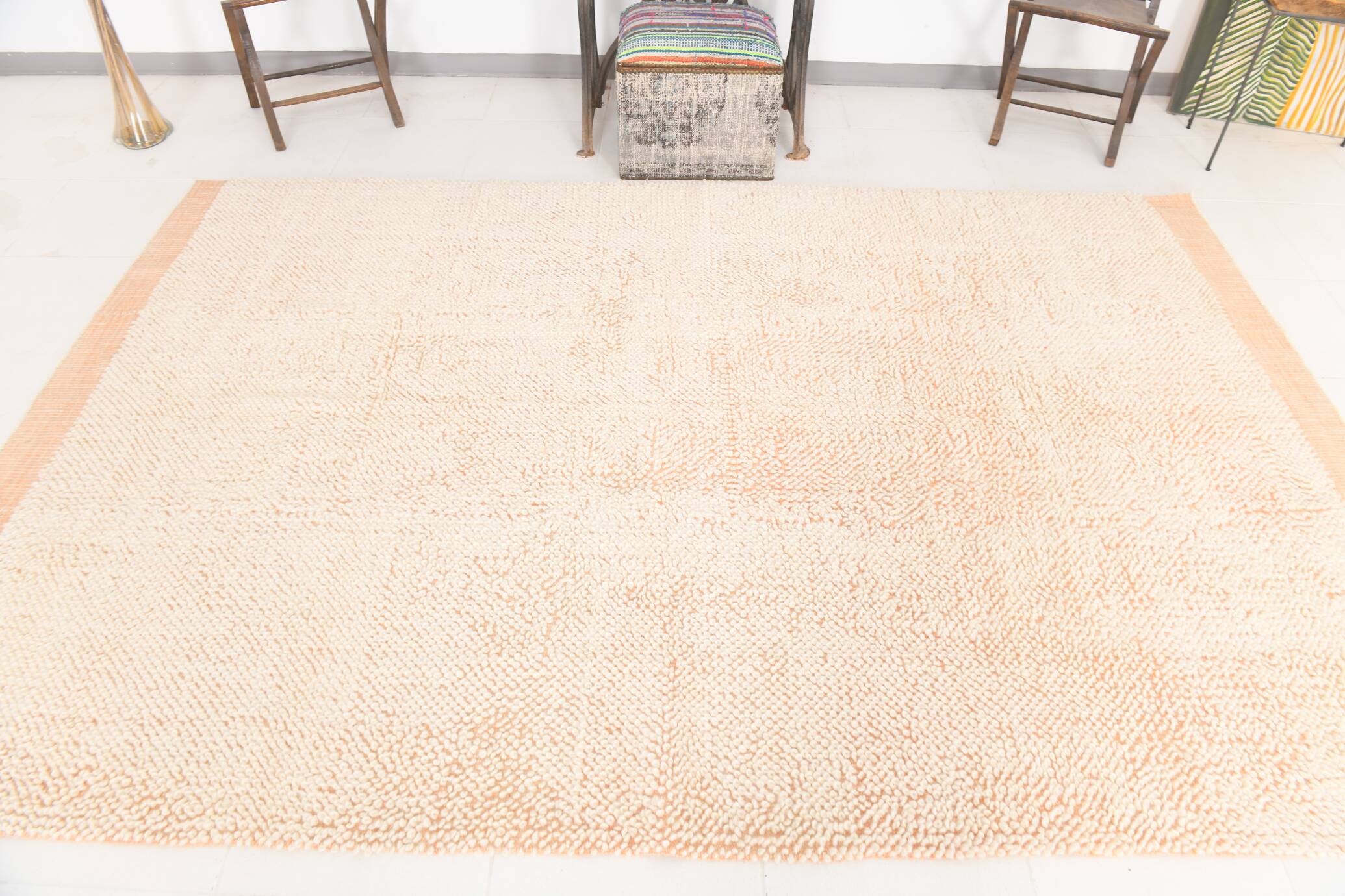 6x10 Pale Salmon Beige Handmade Contemporary Vintage Rug