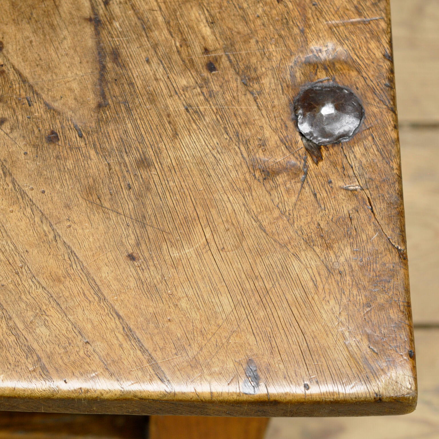 Oak coffee table, circa 1820