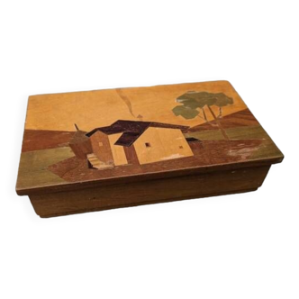 Inlaid wooden box