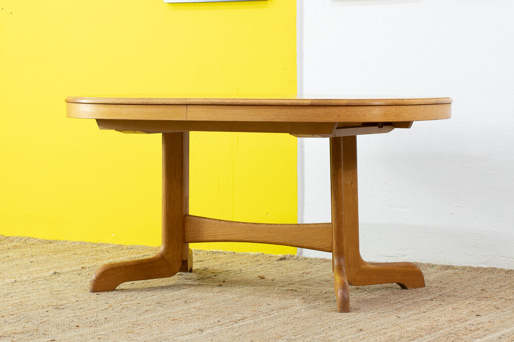 Scandinavian table 145 cm