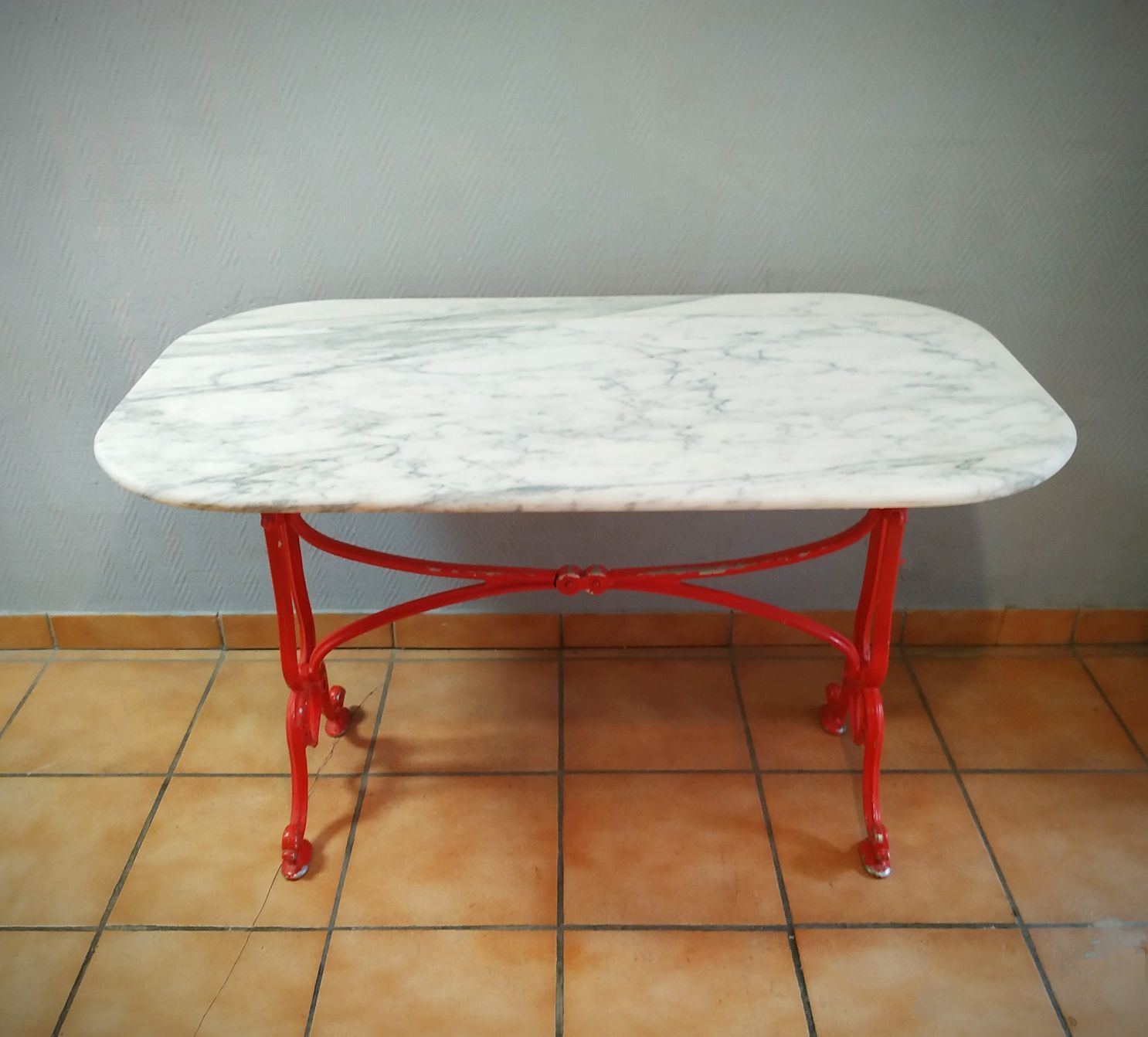 Marble bistro table