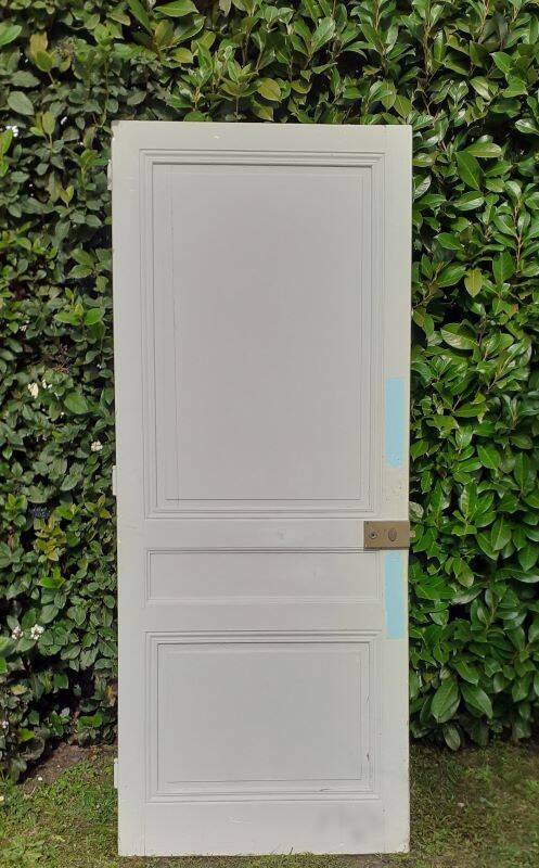 Communication door h221xL90cm old paneled, molded, interior
