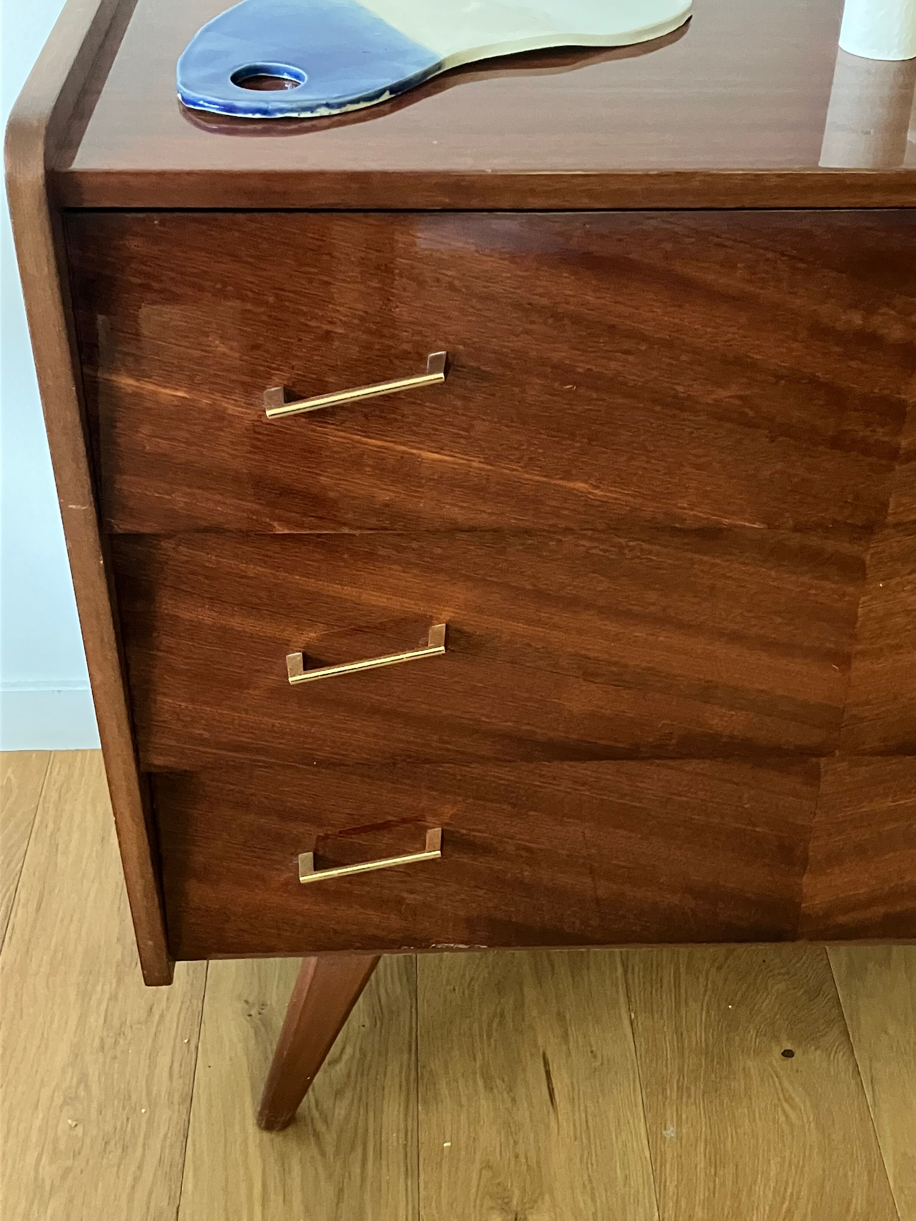 Vintage chest of drawers
