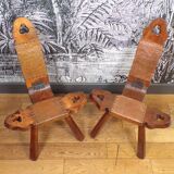 Pair of tripod mountain chairs