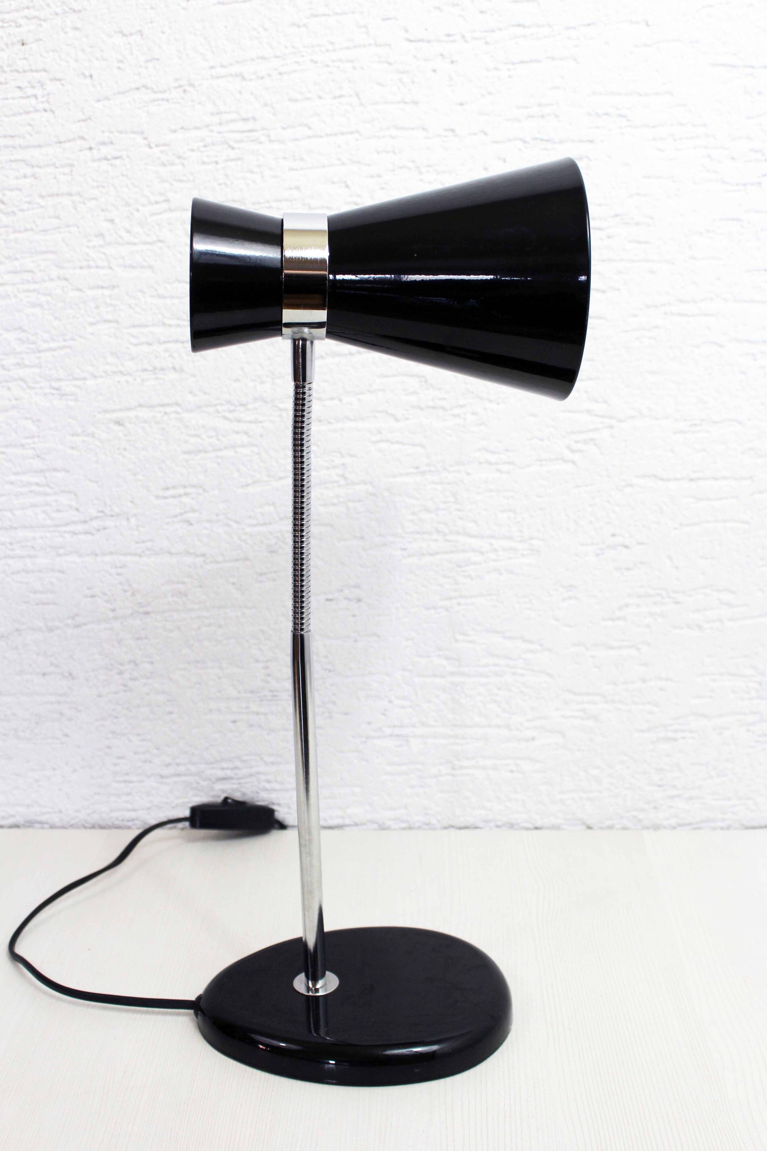 Diabolo desk lamp in black metal